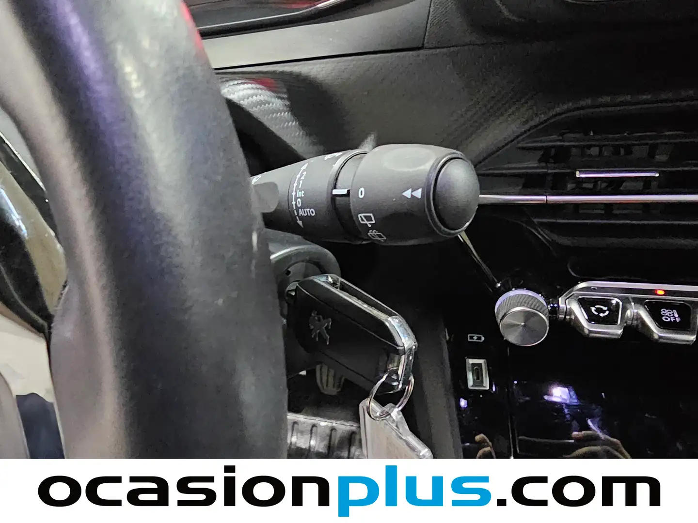 Foto Peugeot 2008 Peugeot 2008 PureTech 100 S&S Allure (100 CV)