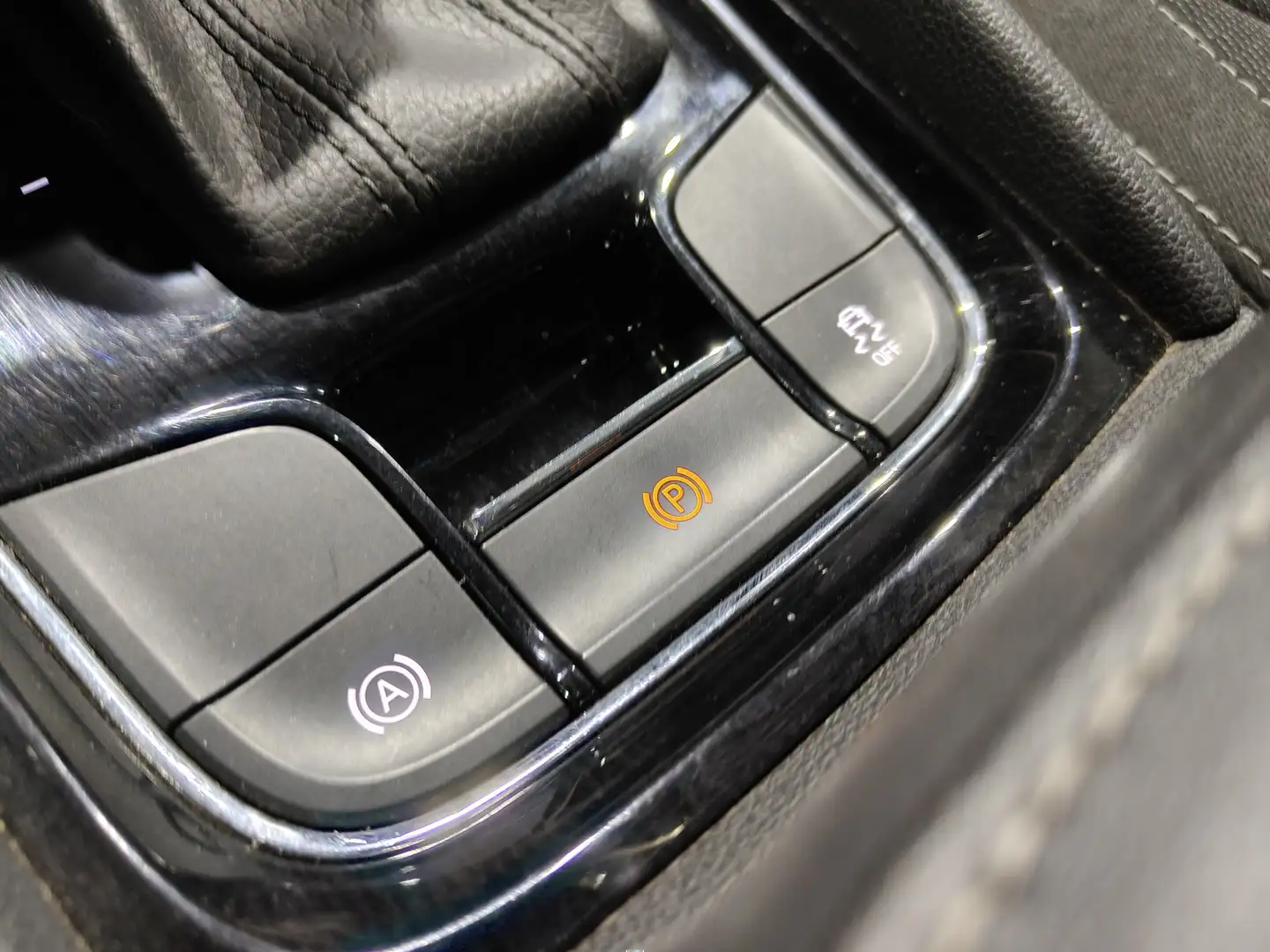 Foto Skoda Kodiaq Skoda Kodiaq 1.5 TSI Ambition 4x2 DSG (150 CV) 7 Plazas