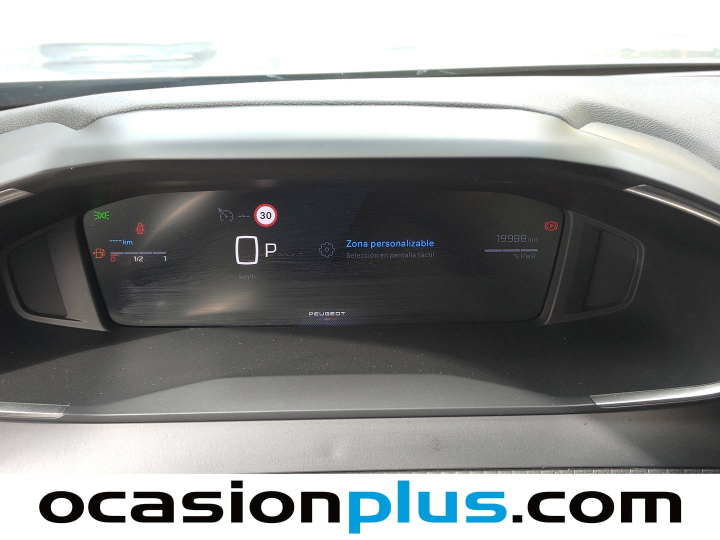 Foto Peugeot 2008 Peugeot 2008 Allure Hybrid eDCS6 (136 CV)