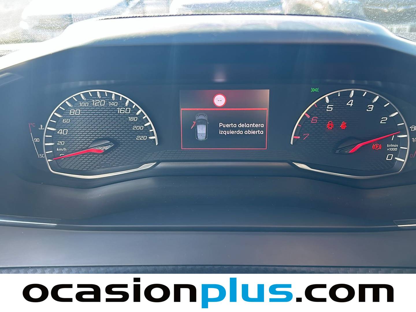 Foto Peugeot 2008 Peugeot 2008 PureTech 100 S&S Allure (100 CV)