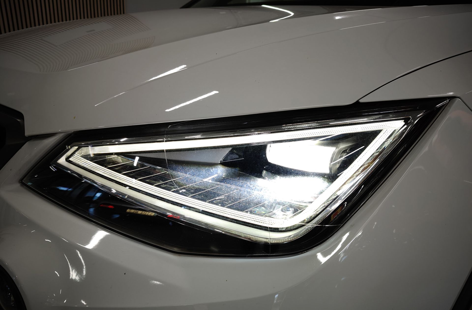 SEAT Arona 1.5 TSI FR Special Edition DSG - foto 17