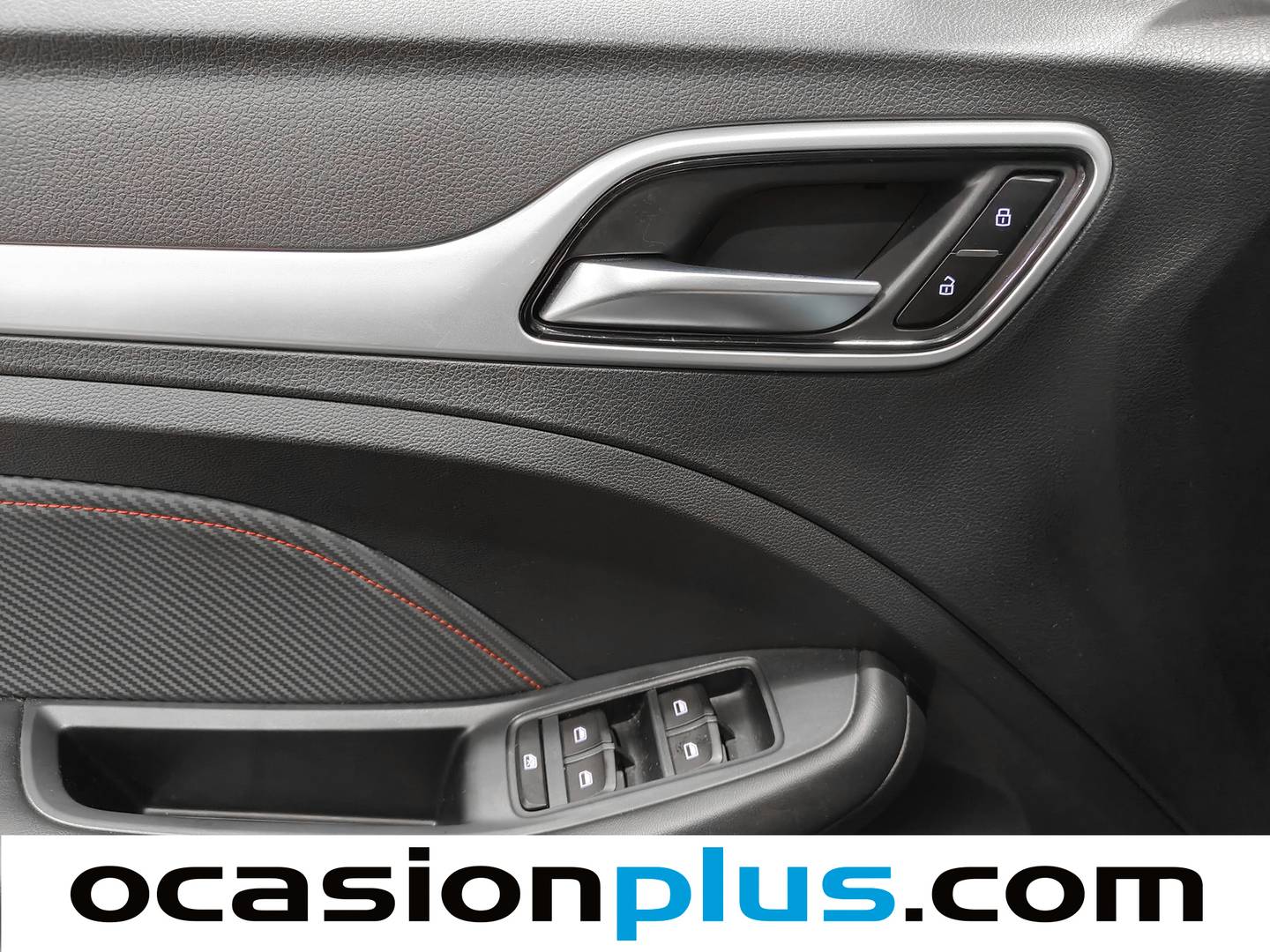 Foto MG ZS MG ZS 1.0T Luxury (111 CV)