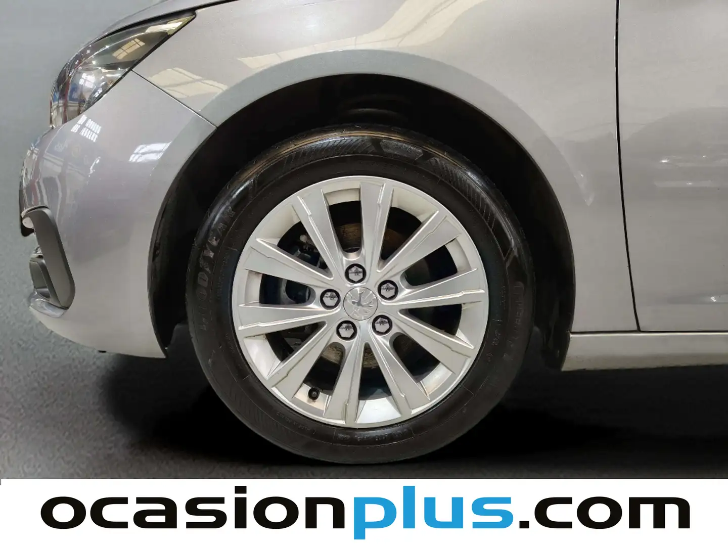 Foto Peugeot 308 Peugeot 308 BlueHDi 130 S&S Style (130 CV)