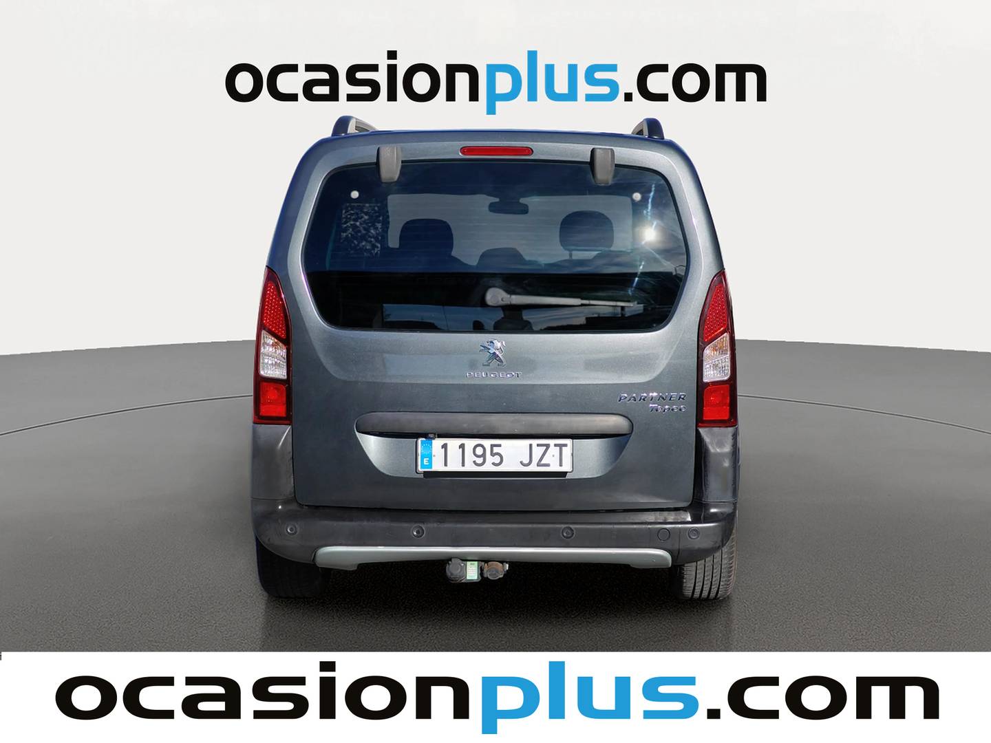 Foto Peugeot Partner Peugeot Partner Tepee 1.6 BlueHDi 100 Outdoor (100 CV)