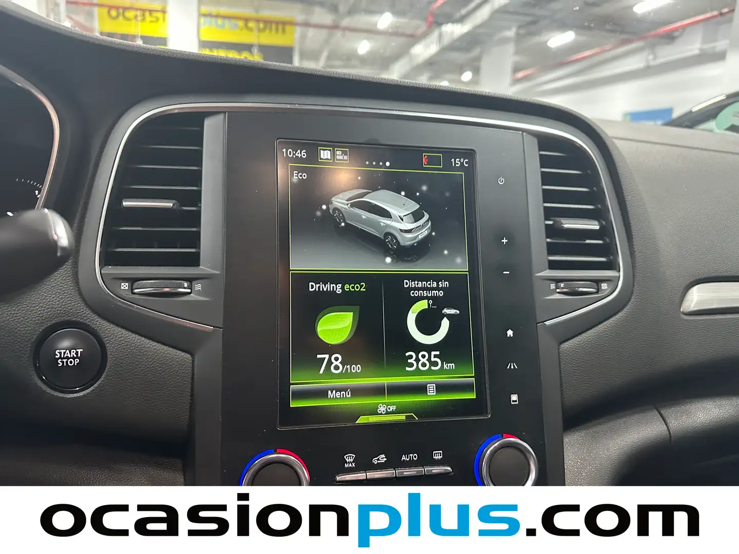 Foto Renault Mégane Renault Megane Zen TCe (140 CV) GPF