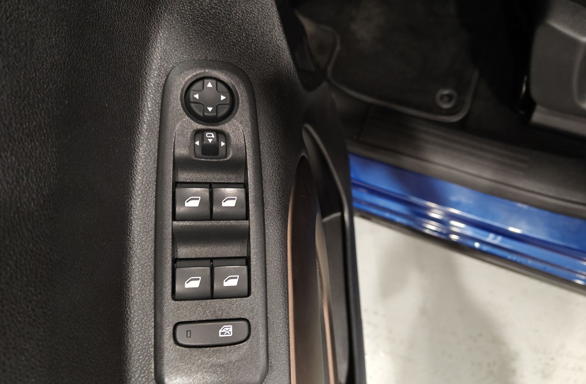 Peugeot Rifter BlueHDi 130 GT Line Standard EAT8 - foto 35