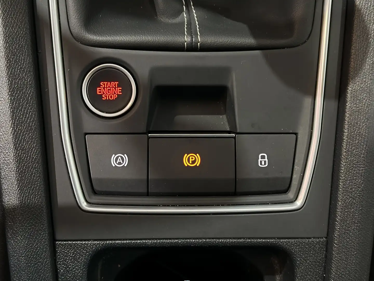 Foto Seat León SEAT León 2.0 TDI S&S Style XL (116 CV)