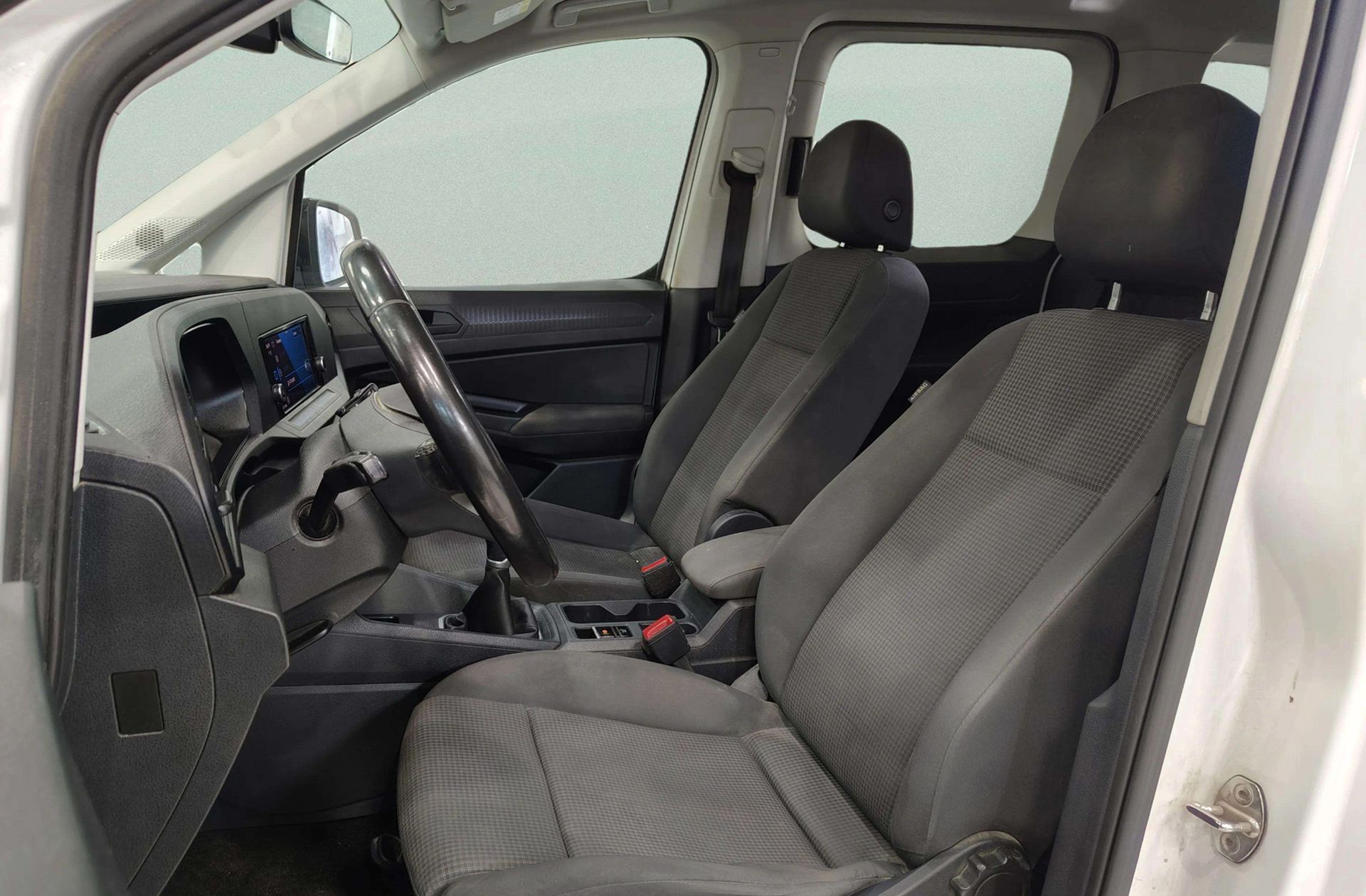 Volkswagen Caddy Outdoor 2.0 TDI - foto 11