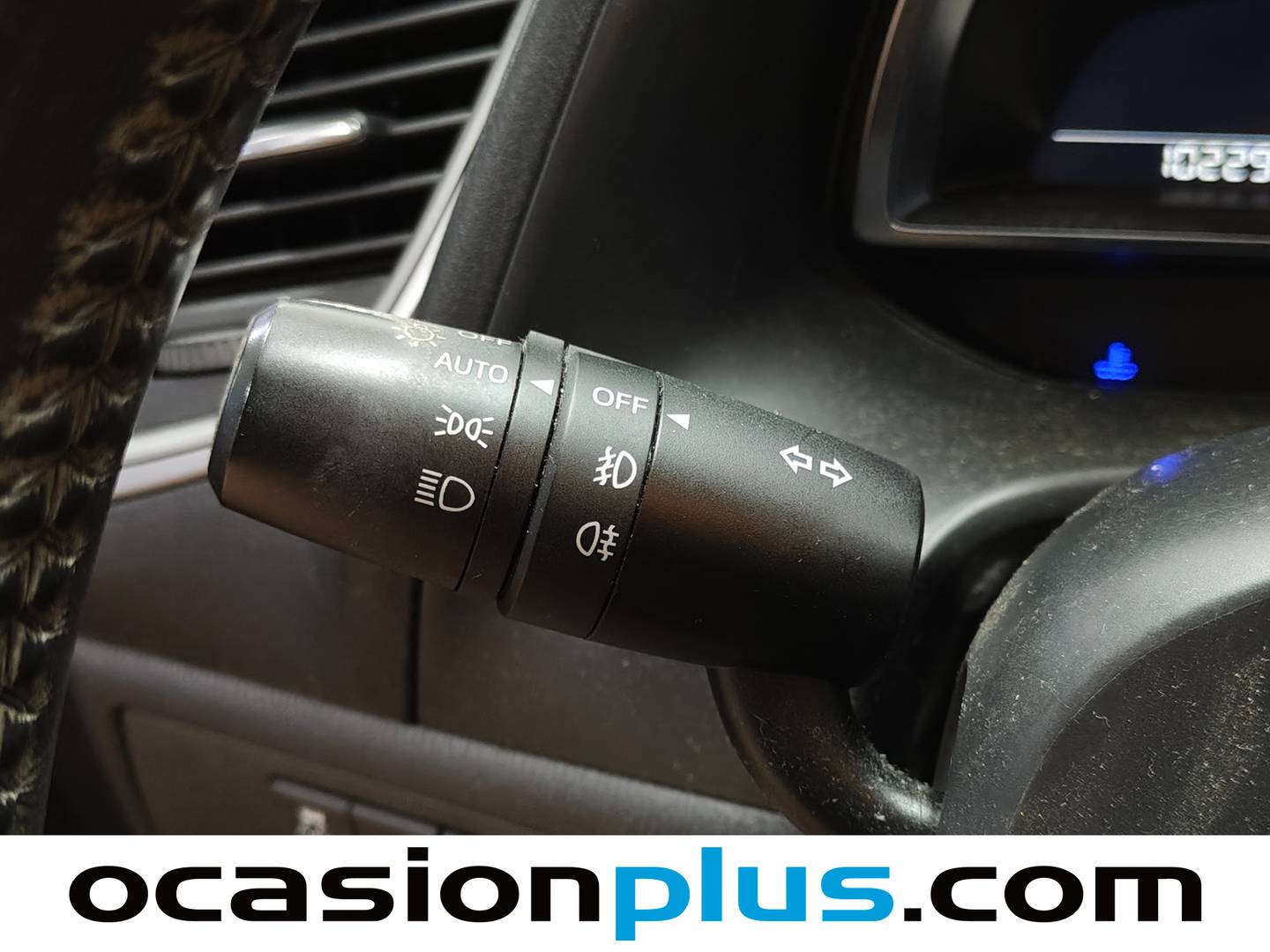 Extras del Mazda Mazda3 Mazda Mazda 3 2.0 GE Black Tech Edition MT (120 CV)