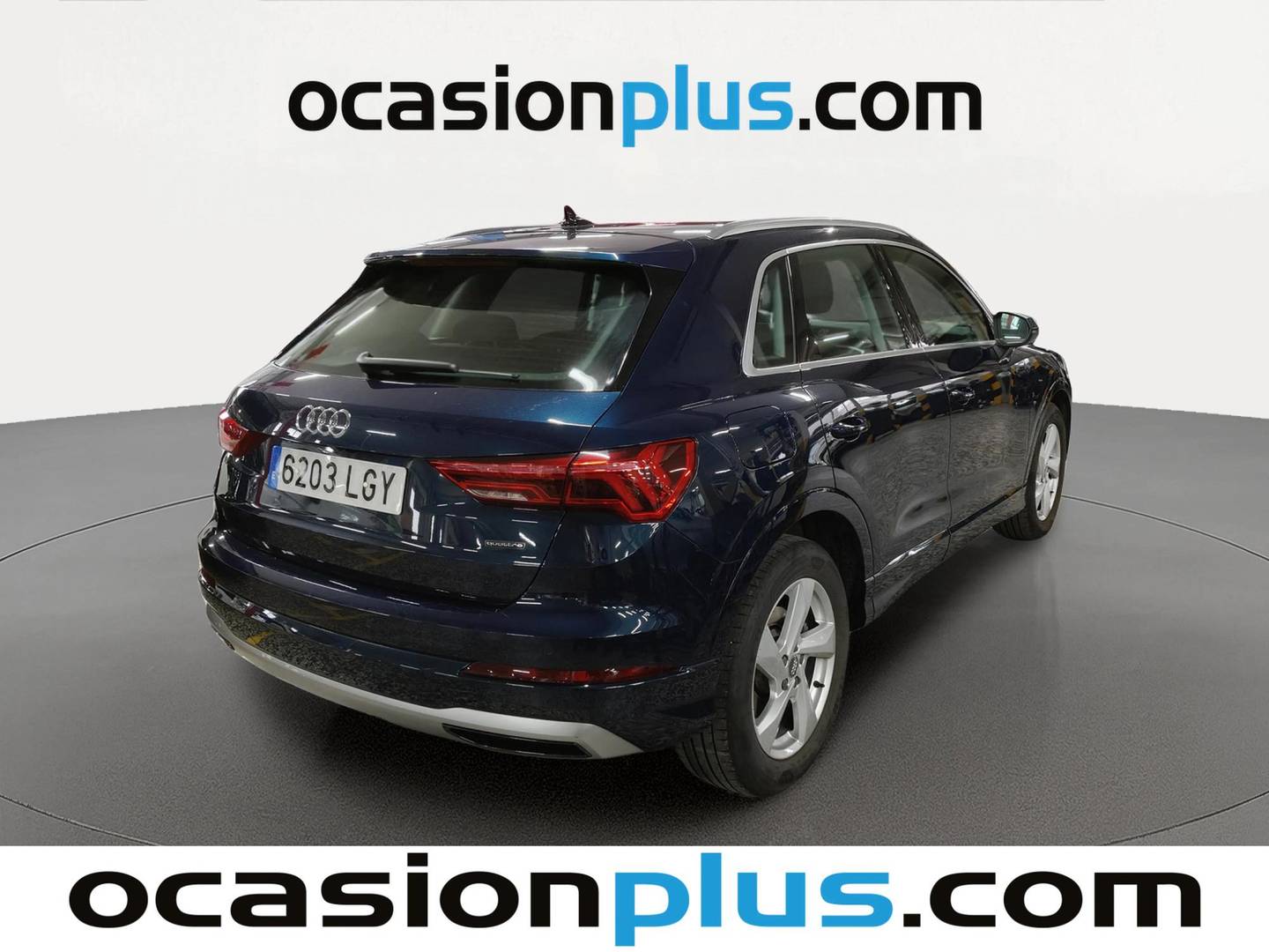 Foto trasera Audi Q3 Audi Q3 Advanced 40 TFSI quattro (190 CV) S tronic derecha