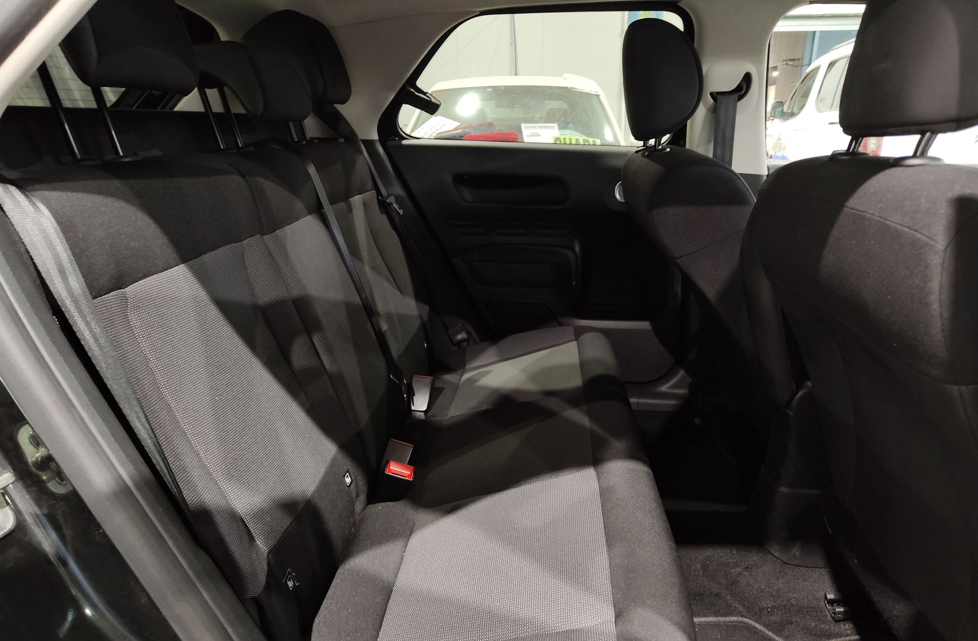Citroën C4 Cactus PureTech 110 One Tone - foto 13