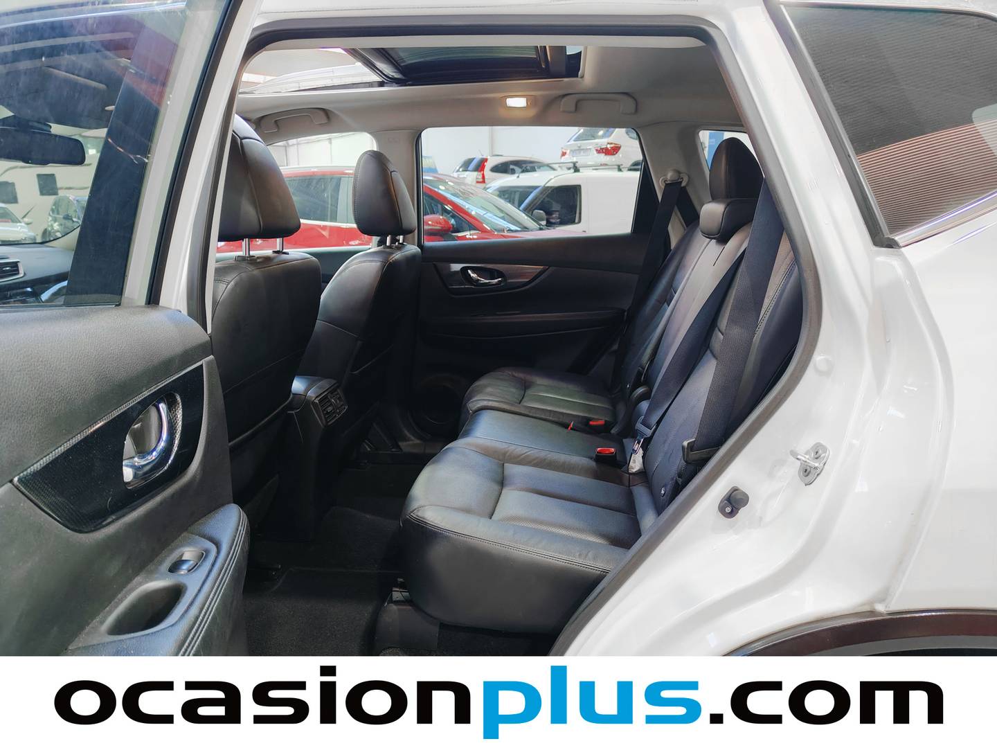 Foto asientos traseros Nissan X-TRAIL Nissan X-Trail 1.6 dCi Tekna 4x2 (130 CV)