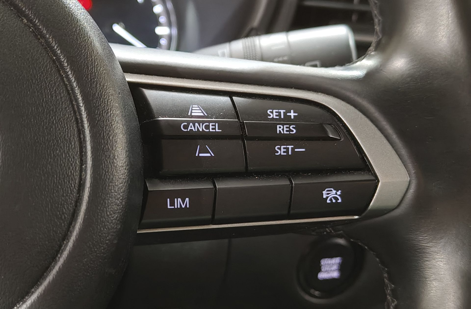Mazda CX-30 2.0 e-Skyactiv G MHEV Prime-line - foto 28