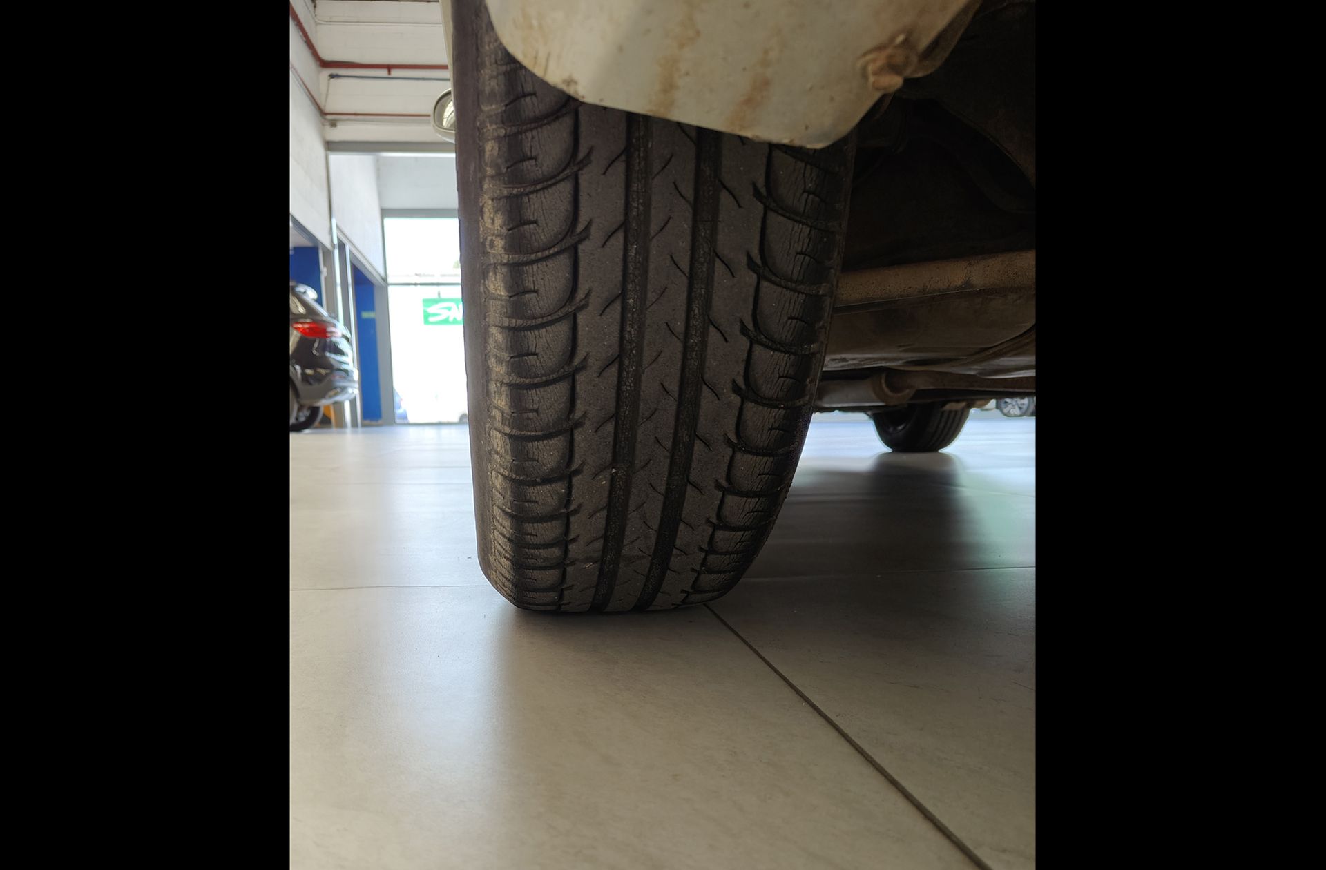 Kia Cerato 1.6 Dohc LX - foto 24