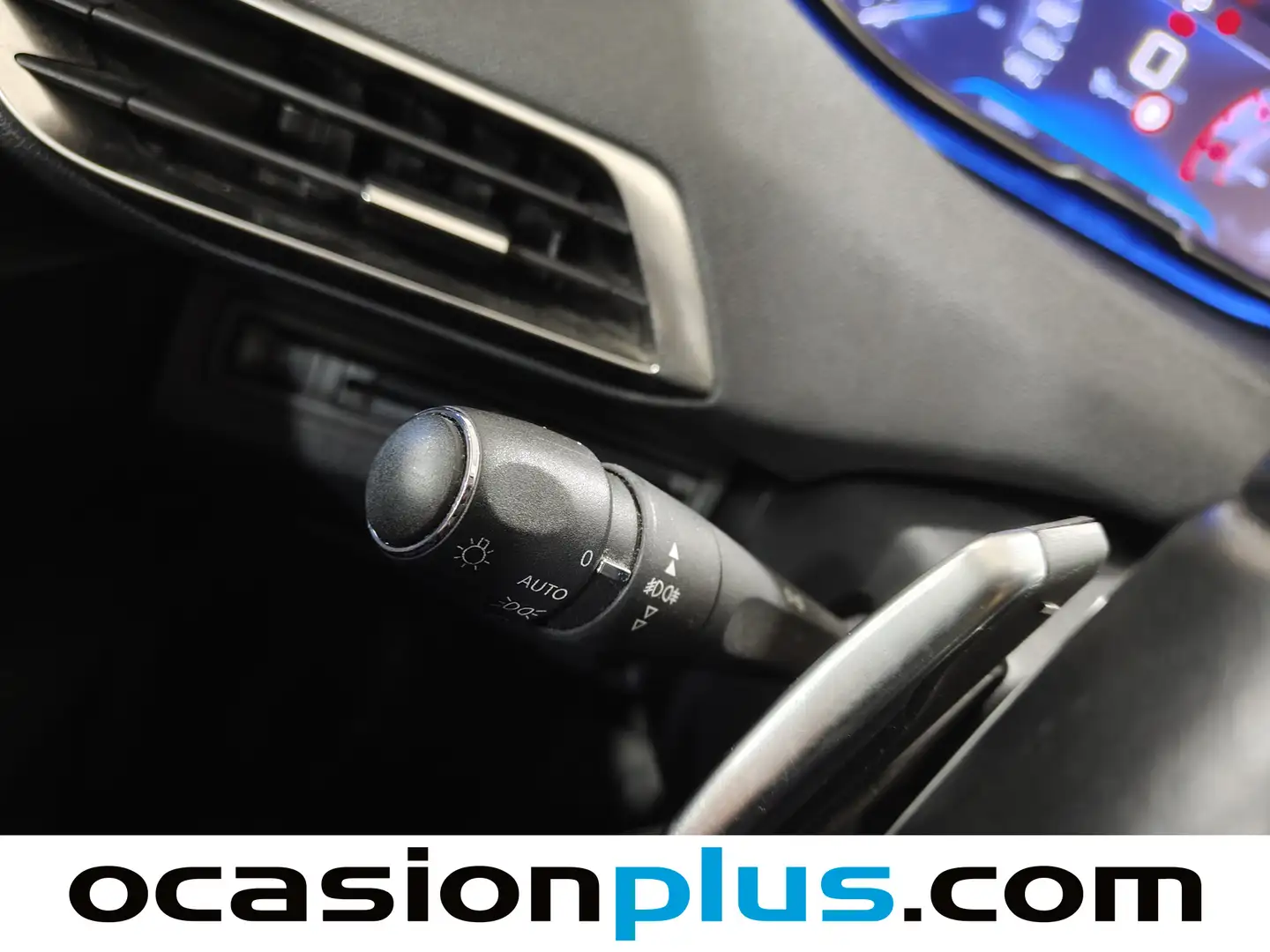 Foto Peugeot 3008 Peugeot 3008 BlueHDI 130 S&S GT Line EAT8 (130 CV)