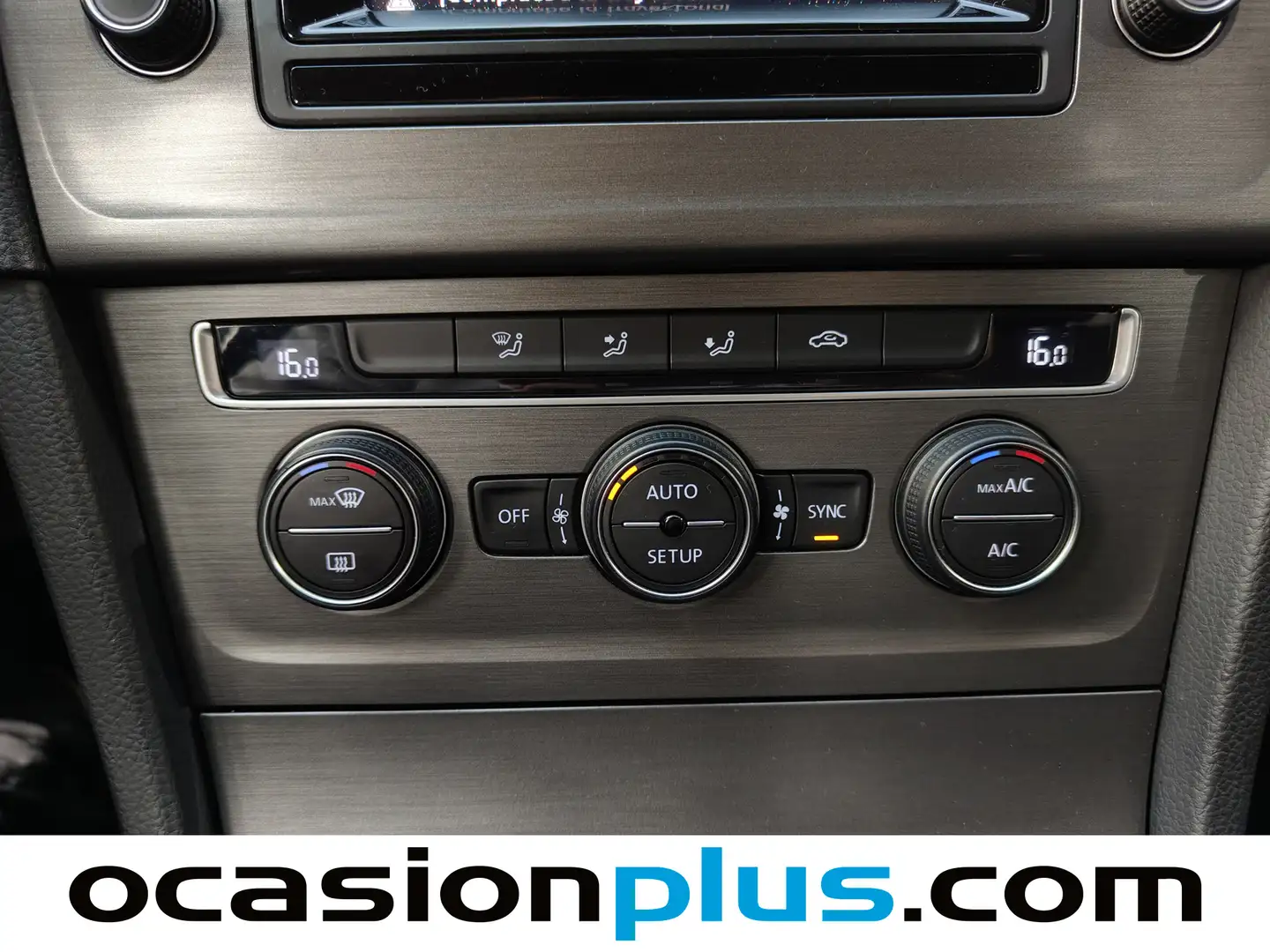 Foto Volkswagen Golf Volkswagen Golf Advance 1.6 TDI BMT (105 CV)