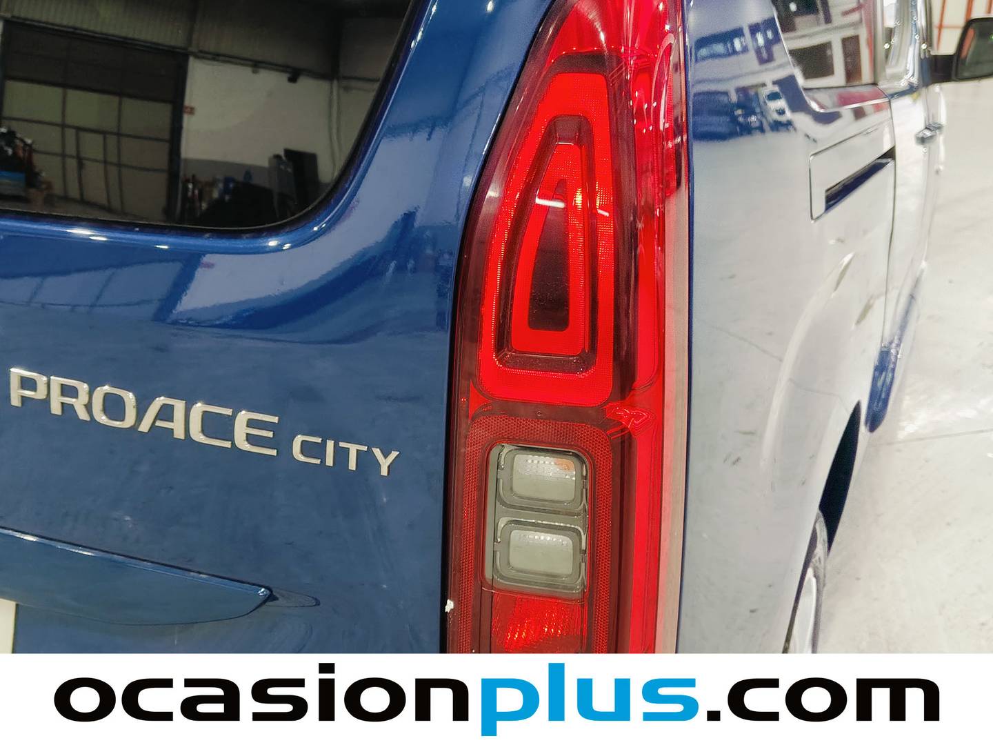 Toyota Proace City Verso Toyota Proace City Verso 1.5D Family Active L2 Auto (131 CV) 7 Plazas km 0