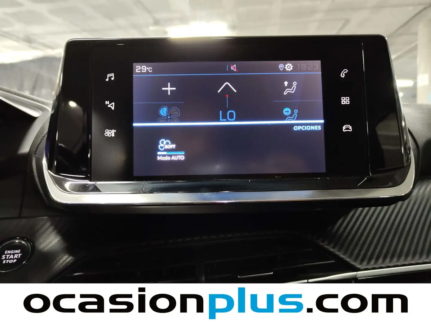 Foto Peugeot 2008 Peugeot 2008 PureTech 130 S&S Allure Pack (130 CV)