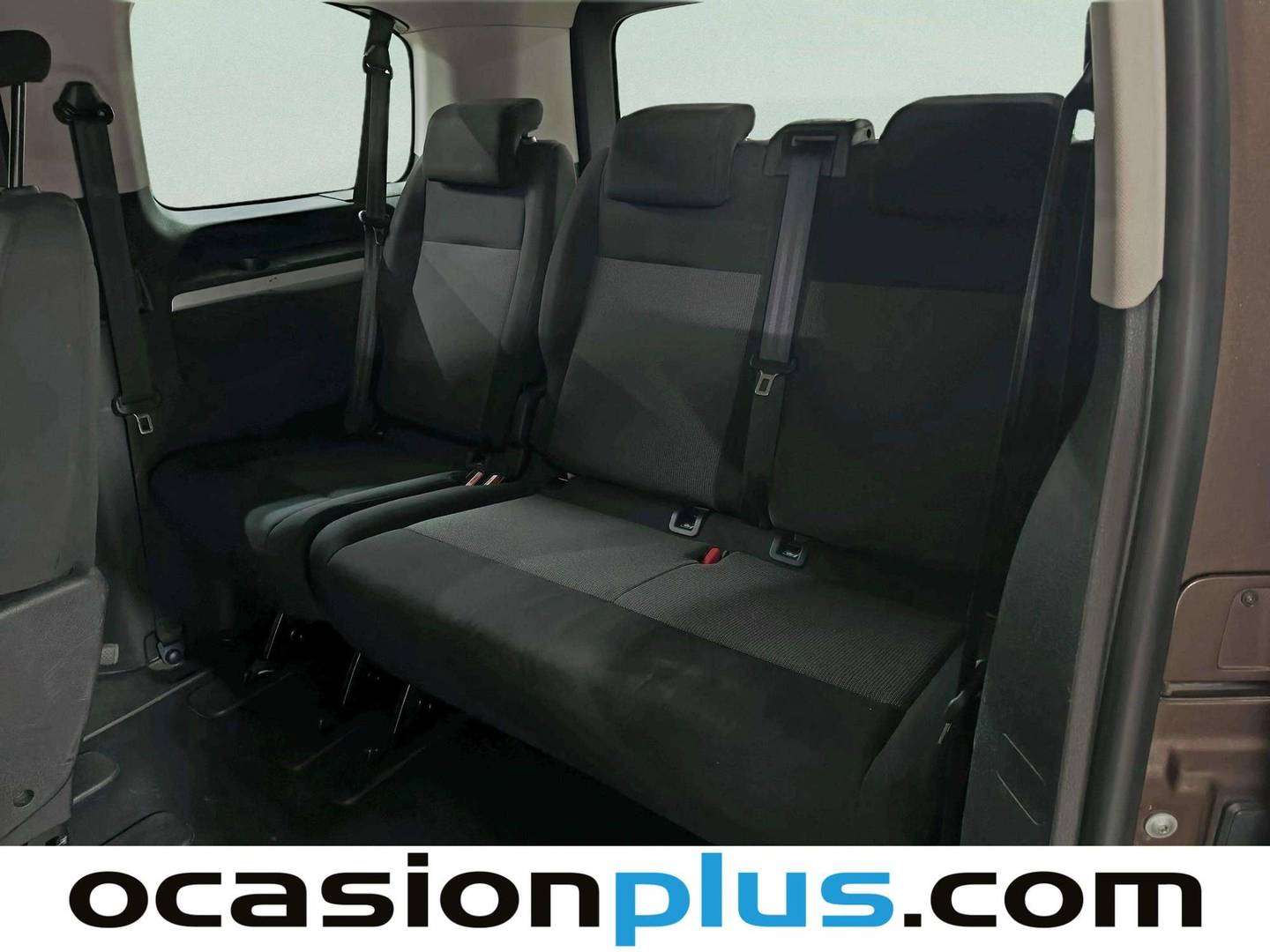 Foto asientos delanteros Toyota Proace Verso Toyota Proace Verso 2.0D VX Plus Shuttle L1 (145 CV) 8 Plazas