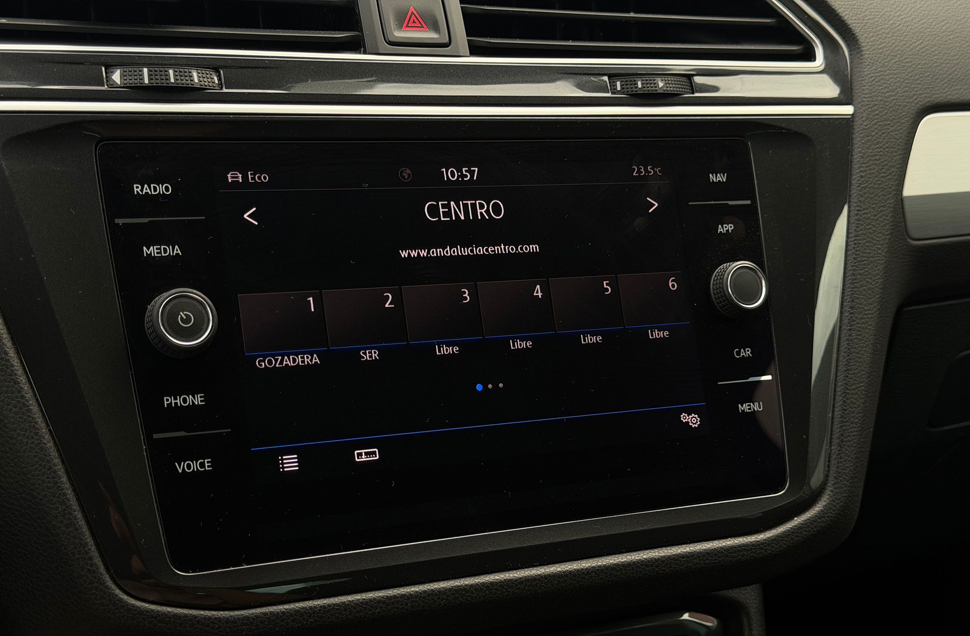 Volkswagen Tiguan Advance 1.5 TSI Pack R-line - foto 36