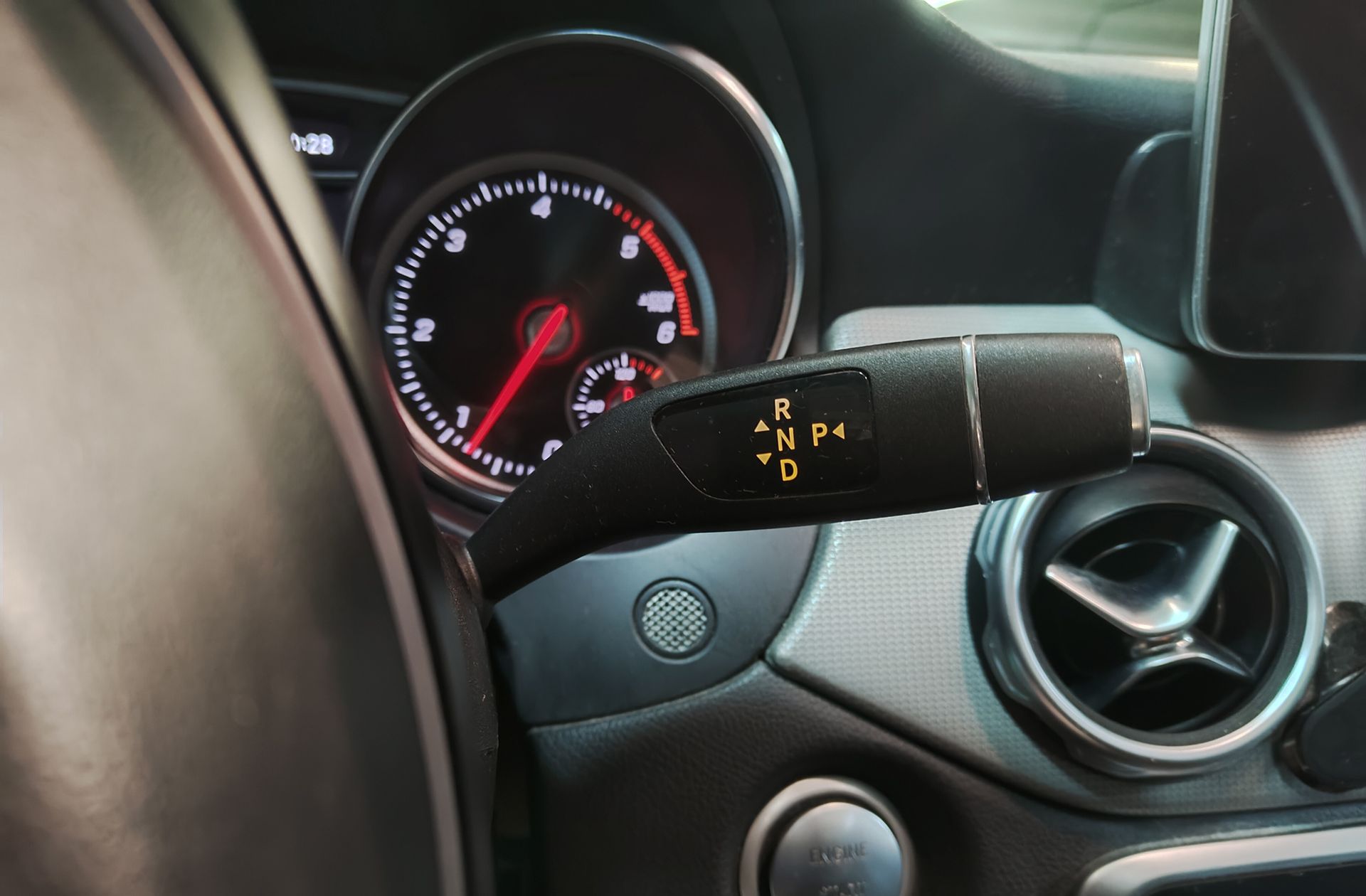 Mercedes-Benz GLA 220 d - foto 5