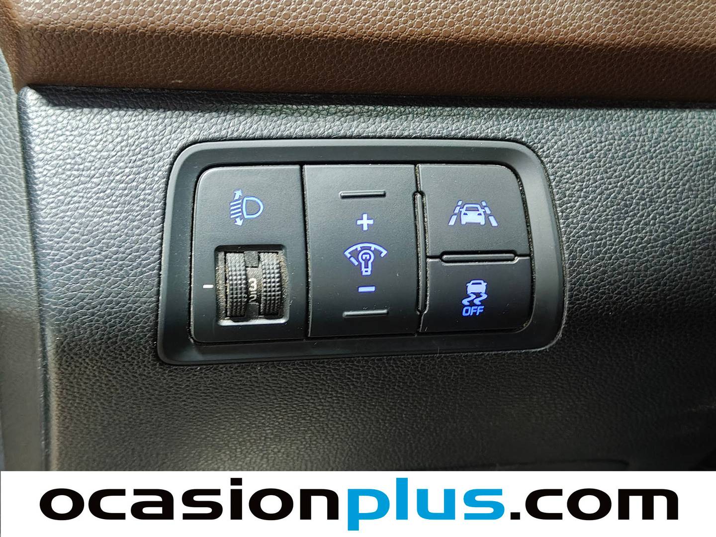 Foto Hyundai i20 Hyundai i20 1.4 MPI Klass Auto (100 CV)