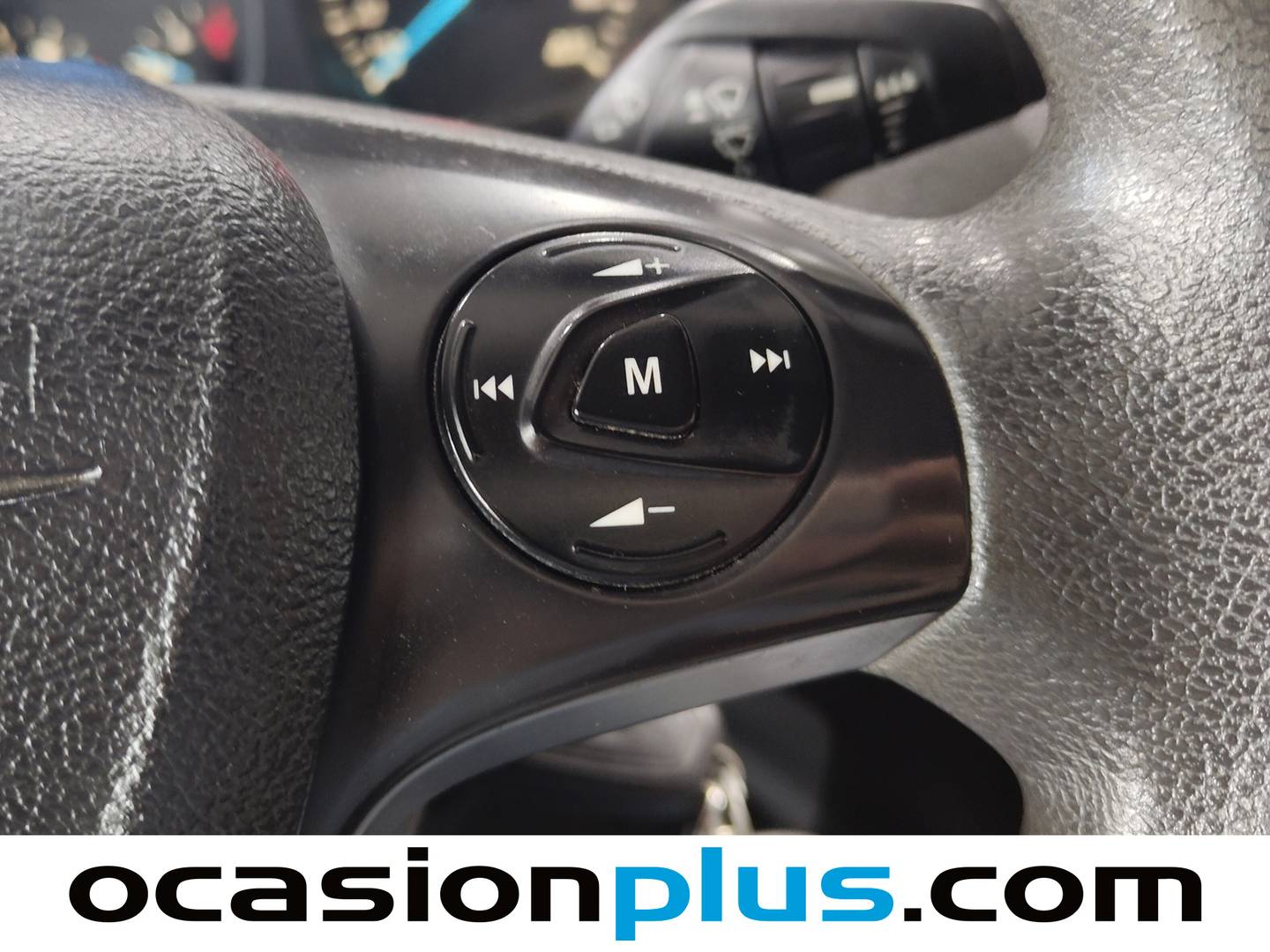 Ford Transit Custom Ford Transit Custom Furgon 2.2 TDCI 250 L1 Ambiente (100 CV) seminuevo