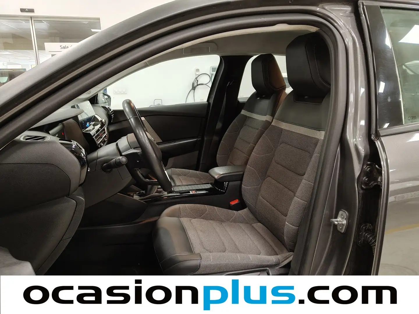 Foto Citroën C4 Citroen C4 PureTech 130 S&S 6v Feel Pack(130 CV)