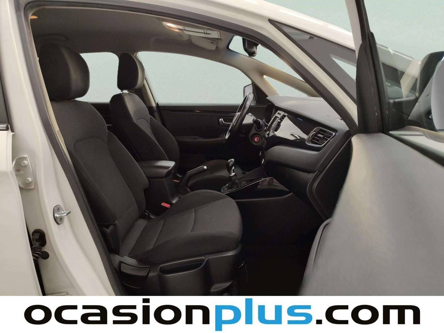 KIA Carens KIA Carens 1.6 GDi UEFA Euro 2016 Eco-Dynamics (135 CV) gasolina
