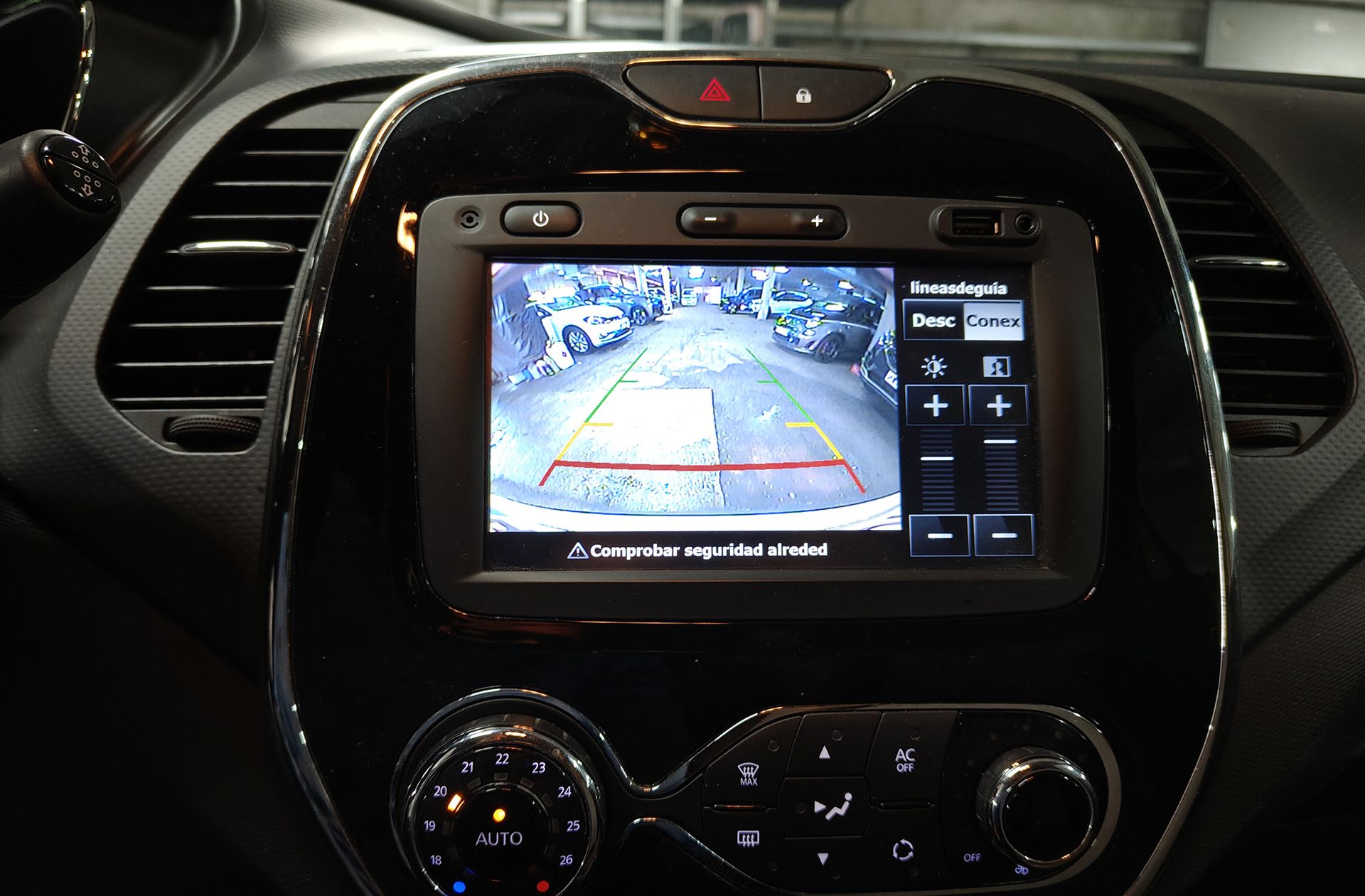 Renault Captur Zen Energy dCi EDC - foto 9