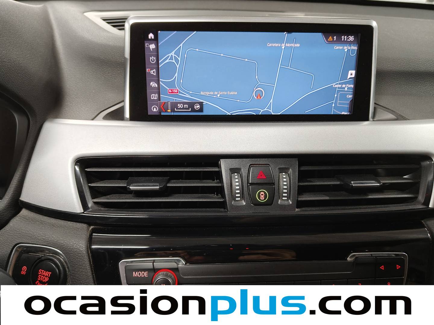 Extras y acabados del BMW X1 BMW X1 sDrive18d (150 CV)