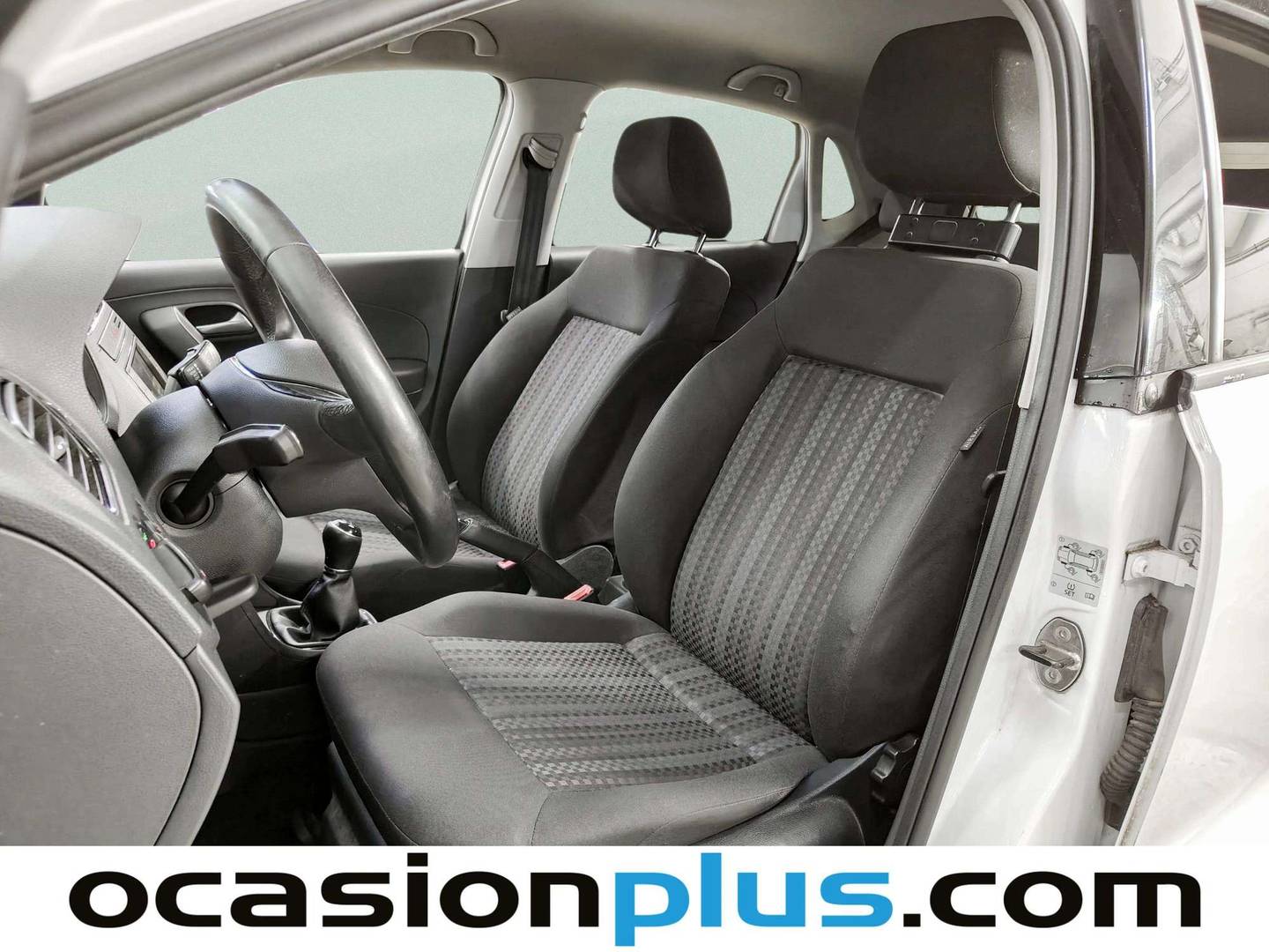 Foto asientos delanteros Volkswagen Polo Volkswagen Polo A-Polo 1.0 BMT (75 CV)