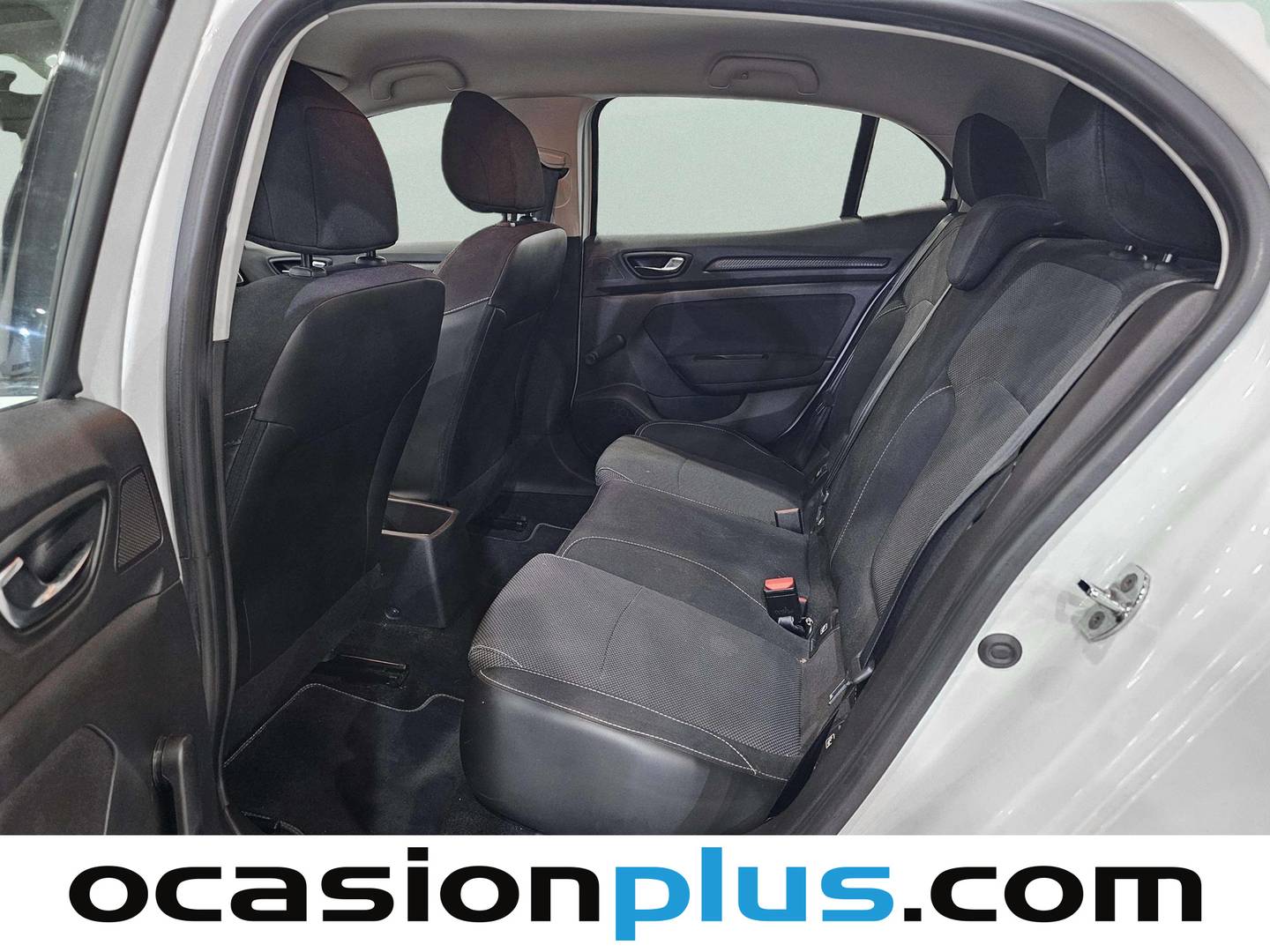 Foto asientos traseros Renault Mégane Renault Megane Life Energy TCe (100 CV)