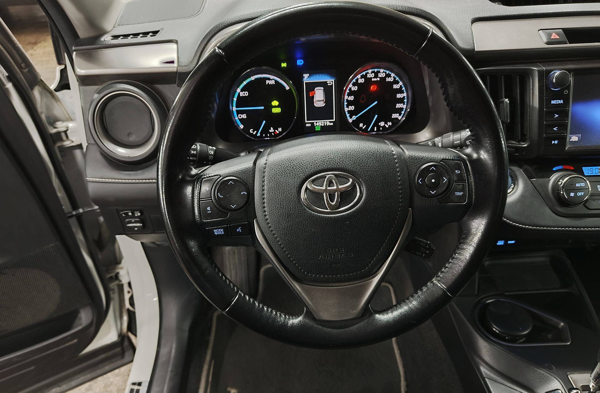 Toyota RAV4 2.5l hybrid Advance Pack Drive 2WD - foto 21