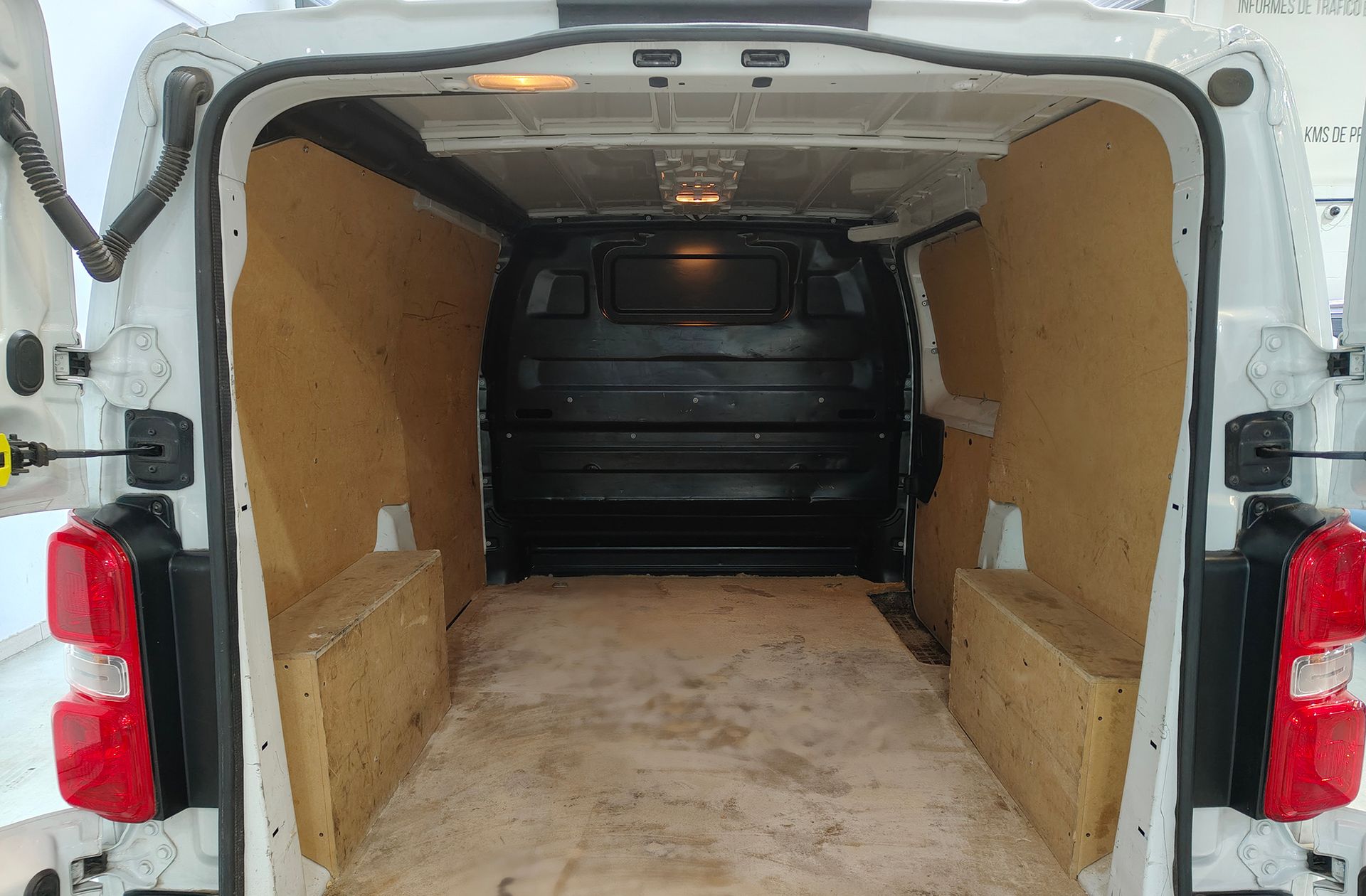 Opel Vivaro 1.5 Diesel M Standart - foto 11