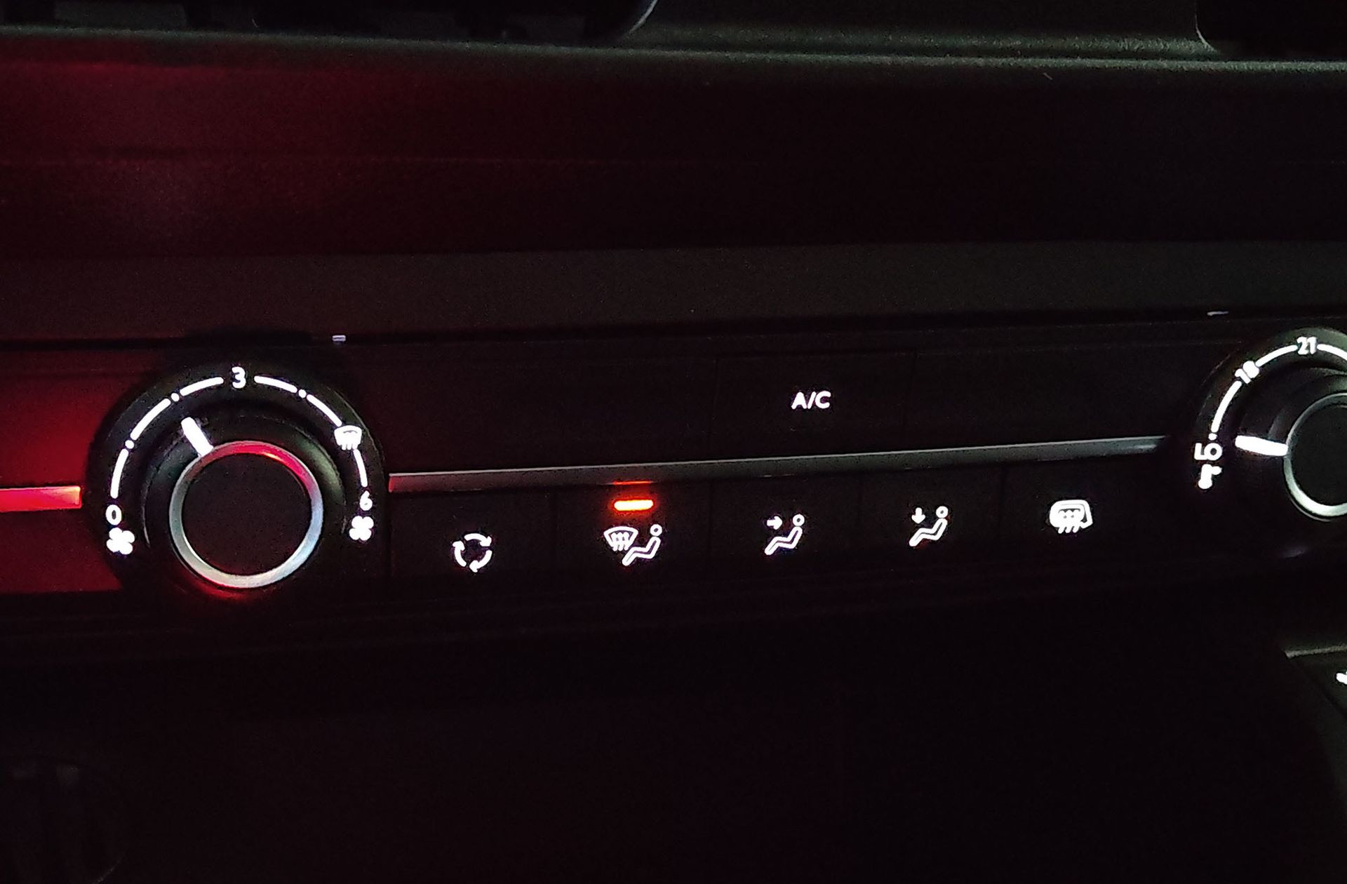 Fiat Doblò Furgón BlueHDi 100 M - foto 30