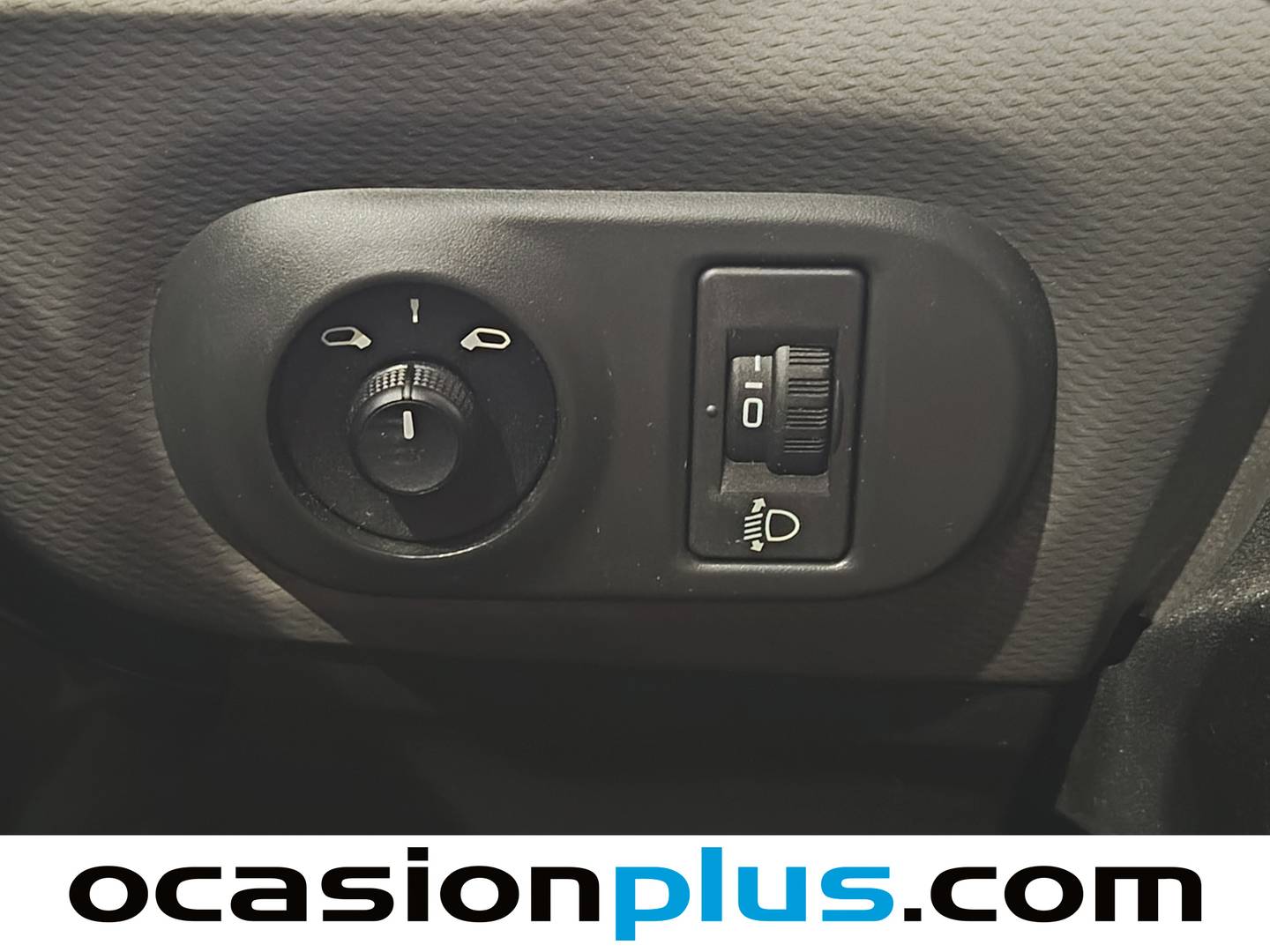 Foto Citroën C4 Cactus Citroen C4 Cactus PureTech 82 Feel (82 CV)