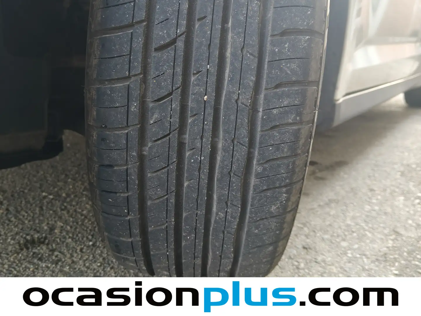 Foto Ford Grand C-Max Ford Grand C-Max 1.0 EcoBoost 125 Auto Start-Stop Trend