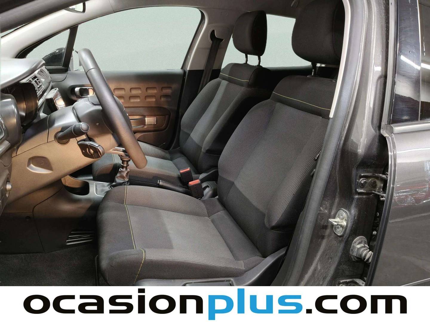 Foto asientos delanteros Citroën C3 Origin Citroën C3 Origin PureTech 110 Max (110 CV)