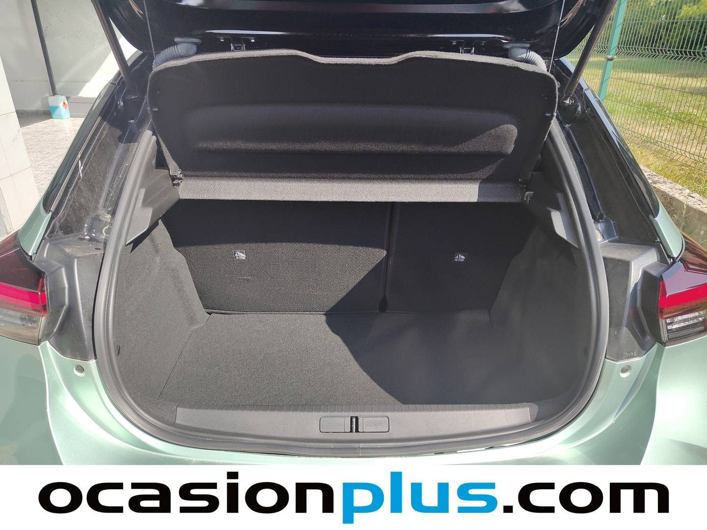 Fotos maletero Opel Corsa Opel Corsa 1.2 T XHL Yes (100 CV)