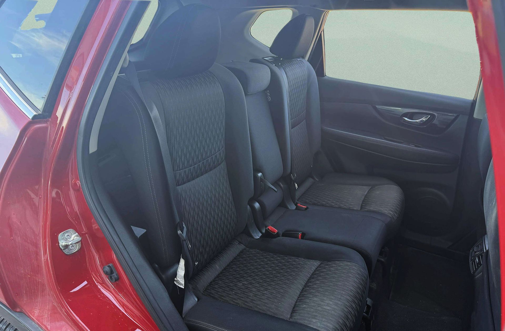 Nissan X-Trail dCi 130 N-Connecta Xtronic - foto 16