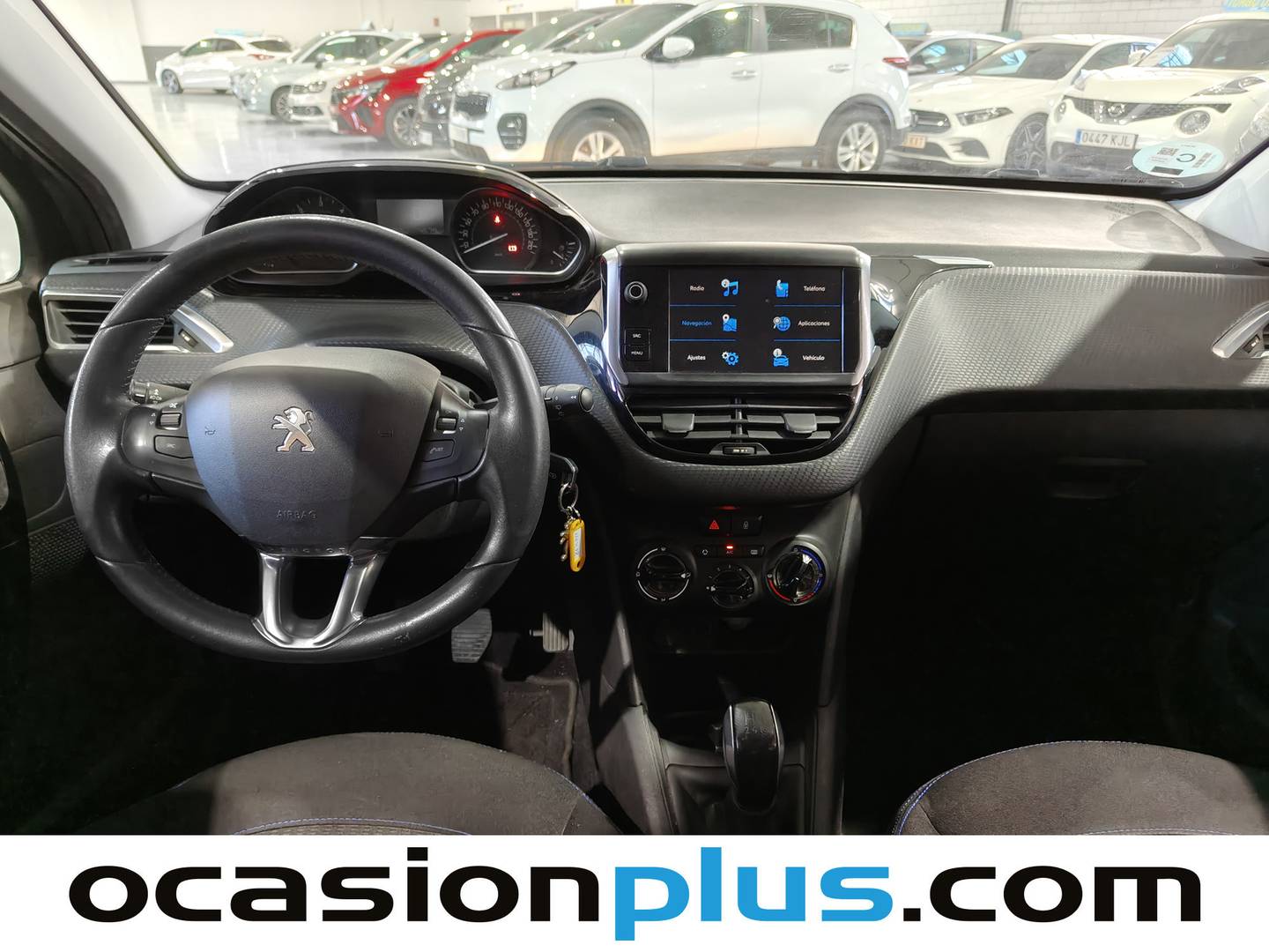 Peugeot 208 Peugeot 208 BlueHDi 100 Signature (99 CV) seminuevo