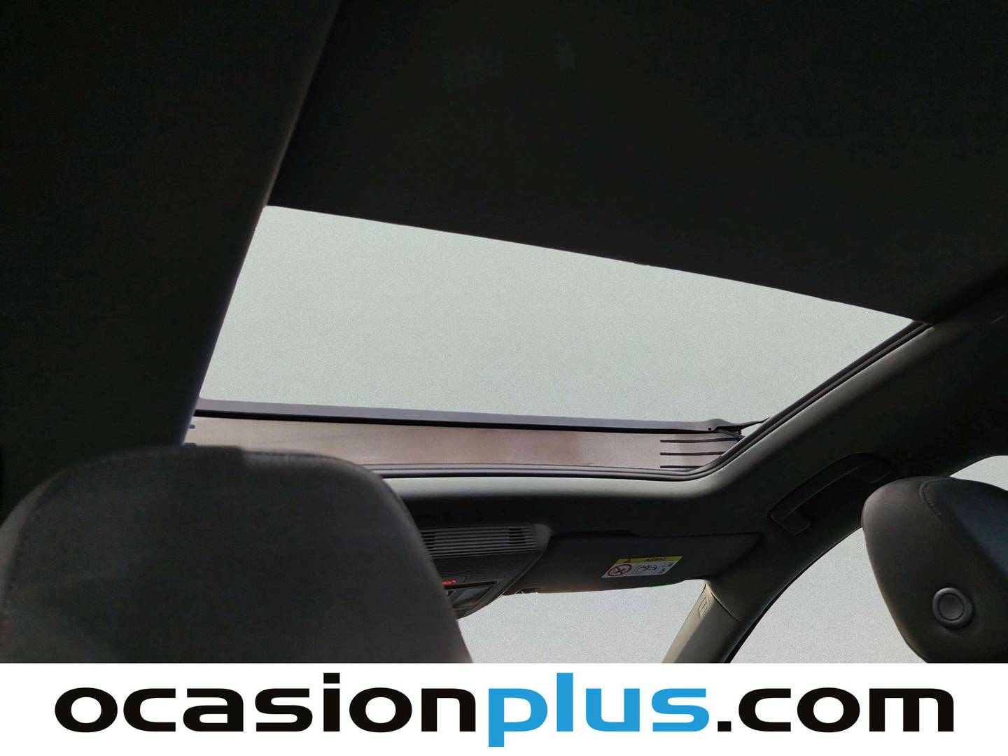 Extras y acabados del Audi Q4 e-tron Audi Q4 e-tron 40 e-tron (204 CV)