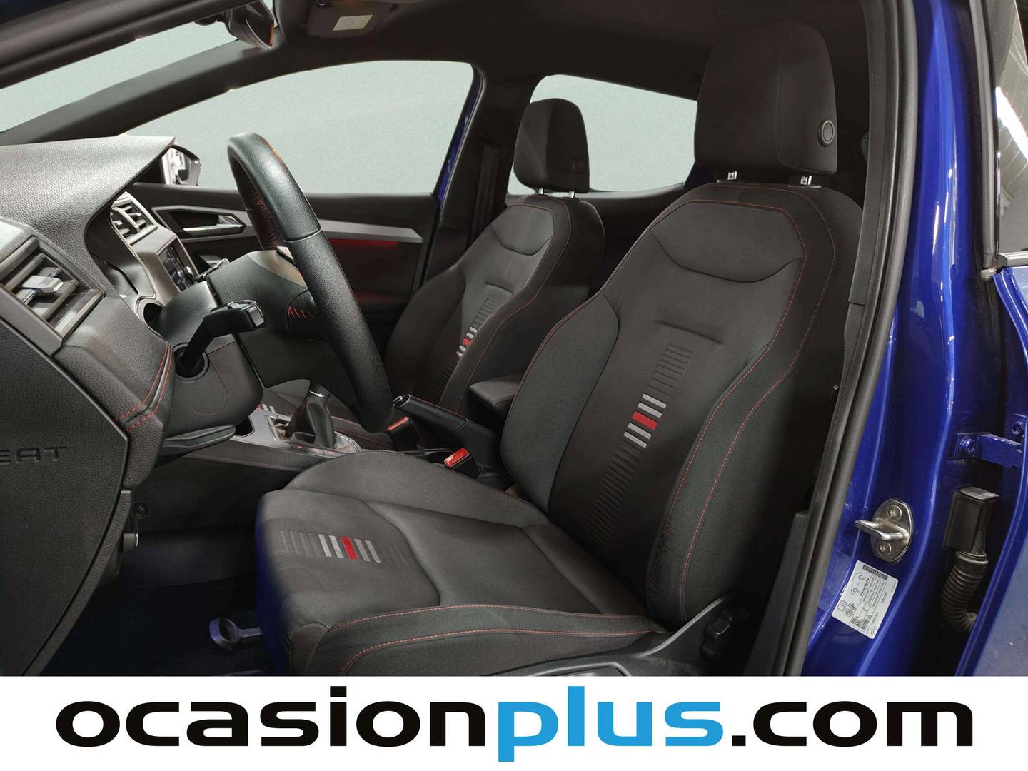 Foto asientos delanteros Seat Ibiza Seat Ibiza 1.0 TSI FR Plus (115 CV)