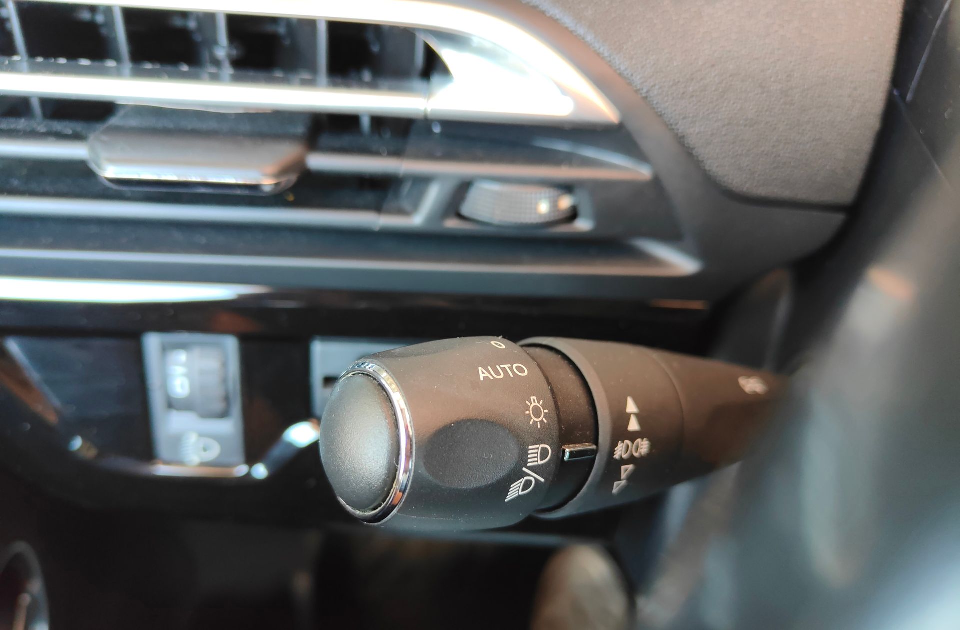 Citroën C4 Picasso PureTech 130 Shine EAT6 - foto 28