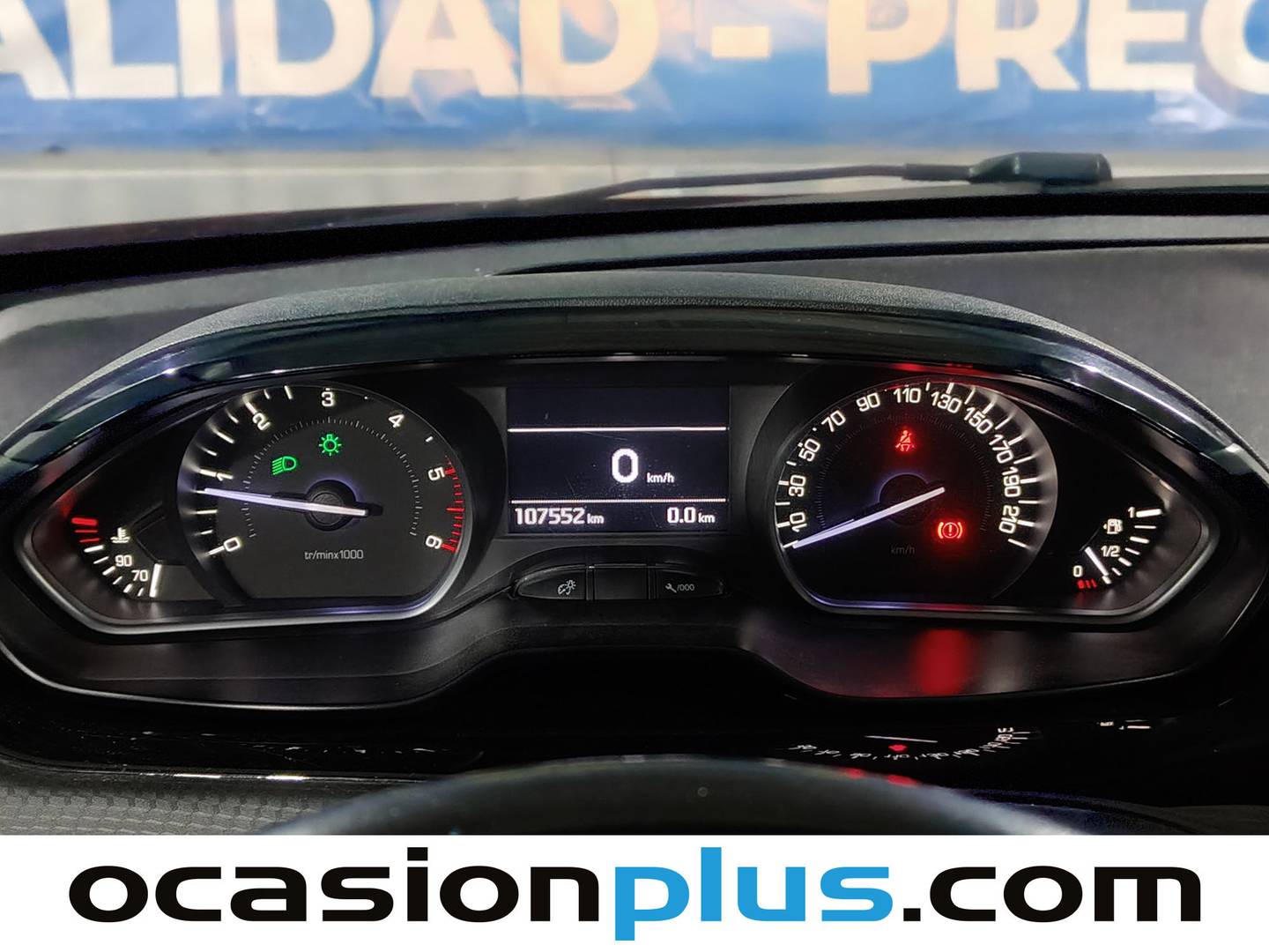 Foto Peugeot 208 Peugeot 208 BlueHDi 100 Tech Edition (99 CV)