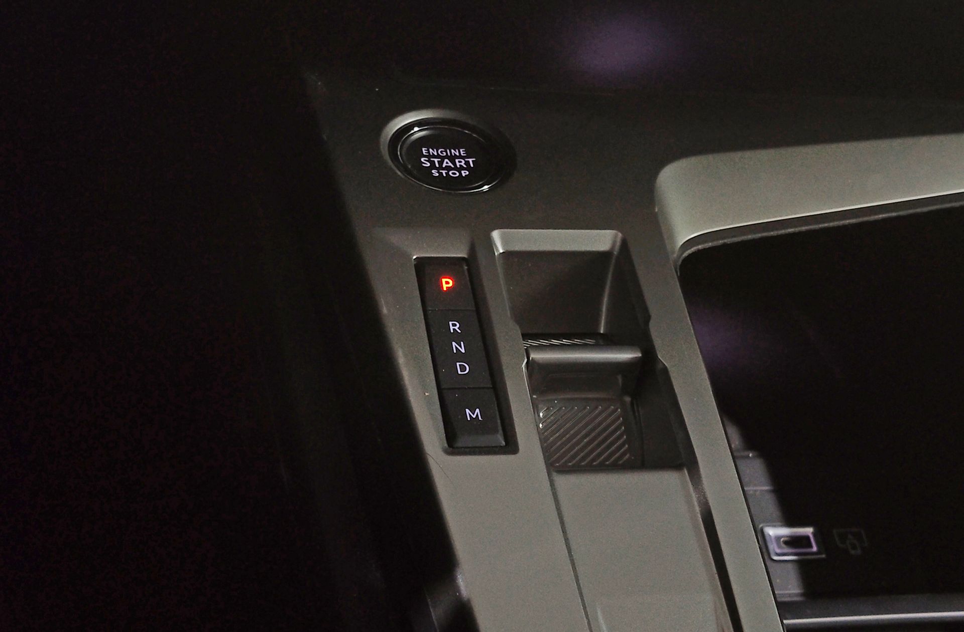 Peugeot 408 Allure Hybrid eDCS6 - foto 5