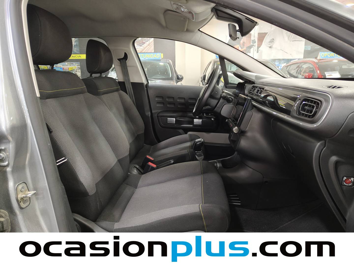 Citroën C3 Citroën C3 PureTech 82 Shine (83 CV) de segunda mano