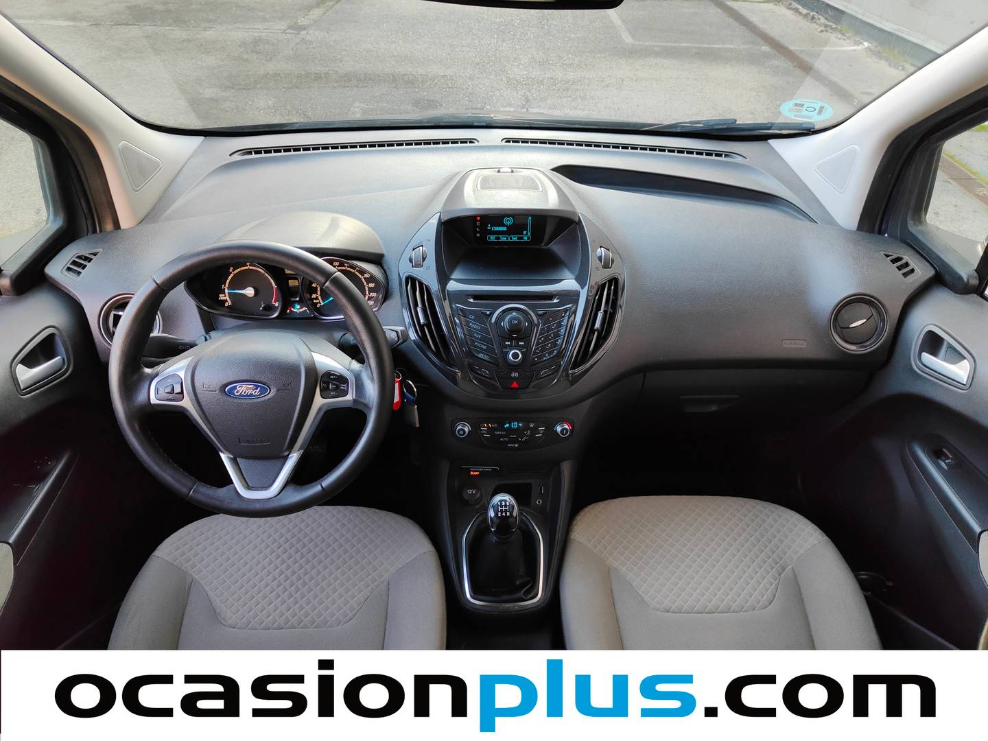 Ford Tourneo Courier Ford Tourneo Courier 1.5 TDCi Titanium (95 CV) de ocasión