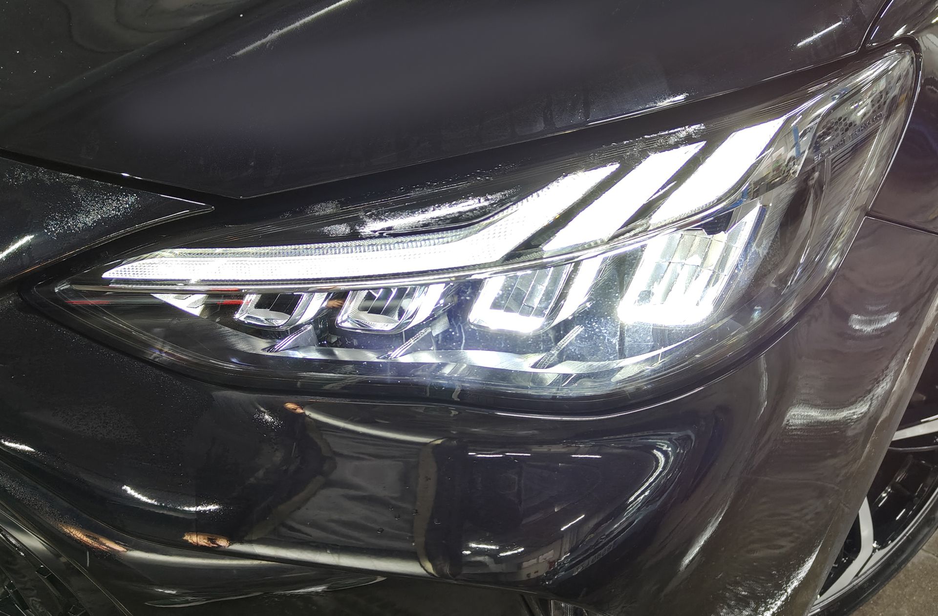 MG eHS 1.5 T-GDi PHEV Luxury - foto 18